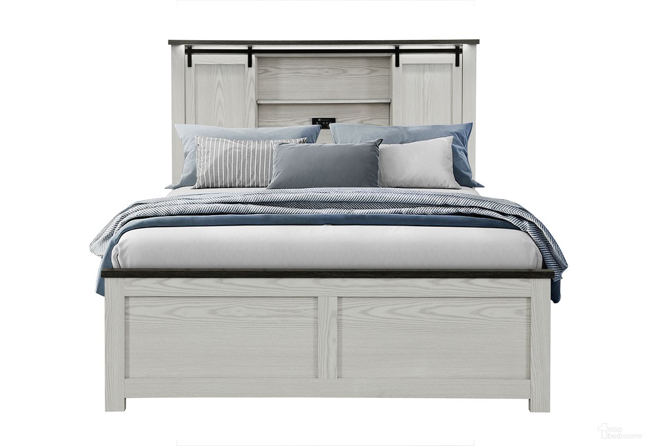 The appearance of Ava Queen Bed In Beige designed by Global Furniture USA in the modern / contemporary interior design. This beige piece of furniture was selected by 1StopBedrooms from Ava Collection to add a touch of cosiness and style into your home. Sku: AVA-BEIGE-QB/KB-SR;AVA-BEIGE-QB HB/FB. Bed Type: Storage Bed. Bed Size: Queen. Material: Leather Like Vinyl.