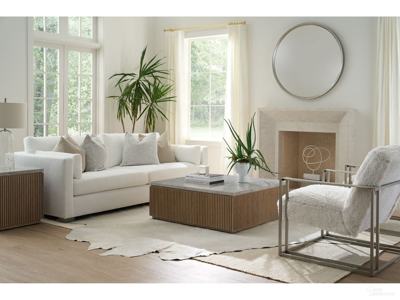 The appearance of Avaline Occasional Table Set In Skylark designed by Universal in the modern / contemporary interior design. This skylark piece of furniture  was selected by 1StopBedrooms from Avaline Collection to add a touch of cosiness and style into your home. Sku: U428A801;U428A812. Material: Wood.
