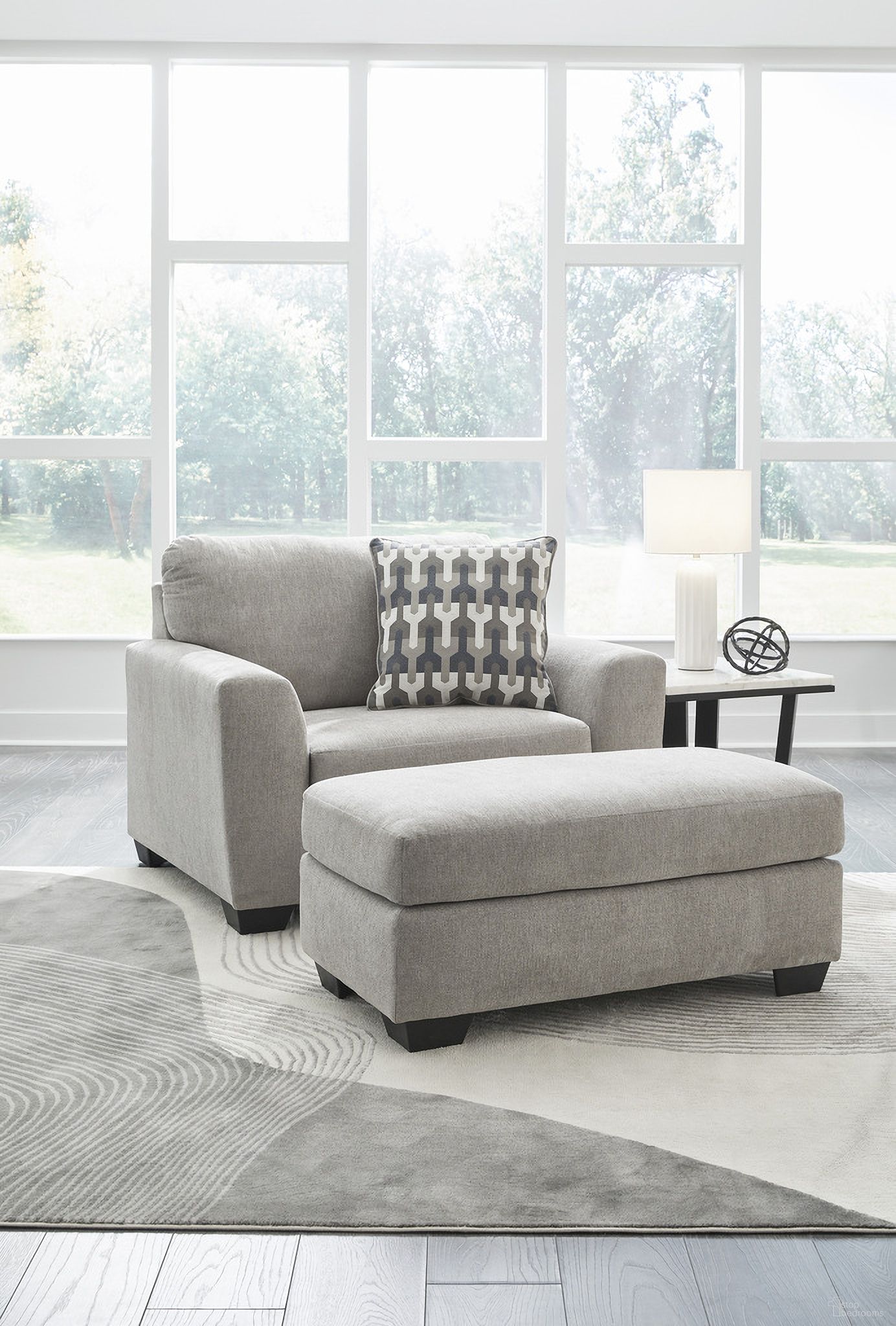 The appearance of Avenal Park Oversized Chair and Ottoman In Flannel designed by Signature Design by Ashley in the modern / contemporary interior design. This flannel piece of furniture  was selected by 1StopBedrooms from Avenal Park Collection to add a touch of cosiness and style into your home. Sku: 5080523;5080514. Material: Fabric.