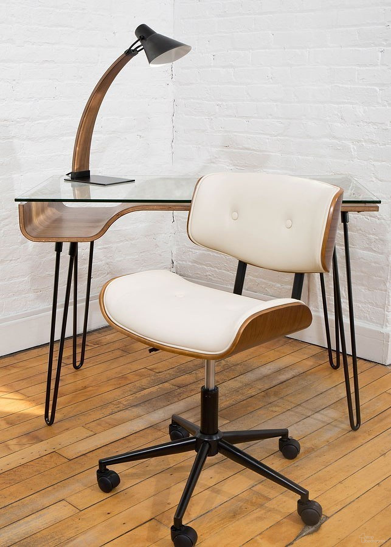 The appearance of Avery Home Office Set w/ Lombardi Chairs designed by Lumisource in the transitional interior design. This black piece of furniture was selected by 1StopBedrooms from Lombardi Collection to add a touch of cosiness and style into your home. Sku: OC-JY-LMB WL+CR;OFD-AVERY WL. Material: Metal.