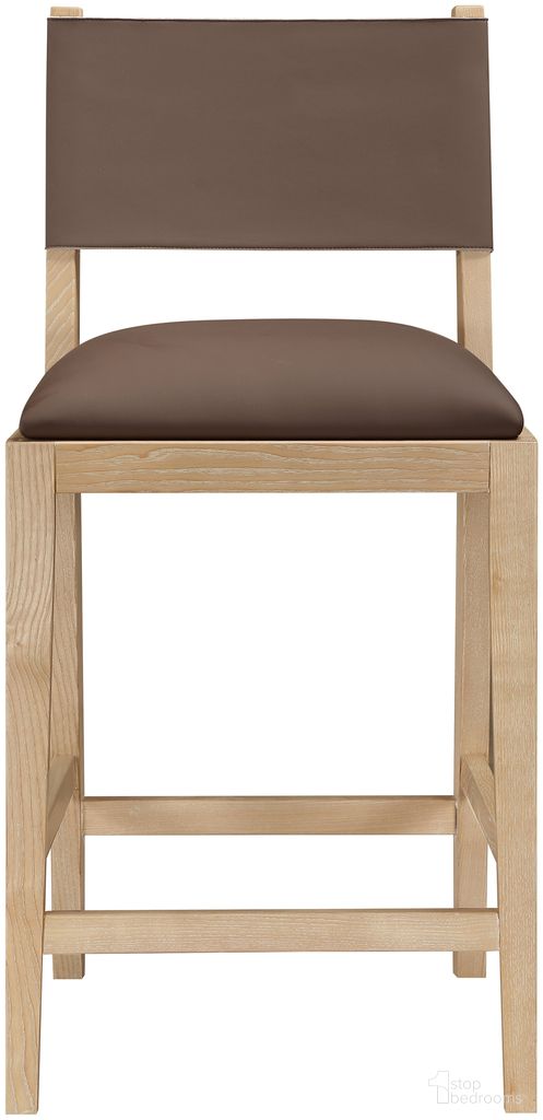 The appearance of Avon Vegan Leather Counter Stool In Brown and Stained Natural designed by Meridian in the modern / contemporary interior design. This brown/stained natural piece of furniture was selected by 1StopBedrooms from Avon Collection to add a touch of cosiness and style into your home. Sku: 88017Brown-C. Material: Vegan Leather.