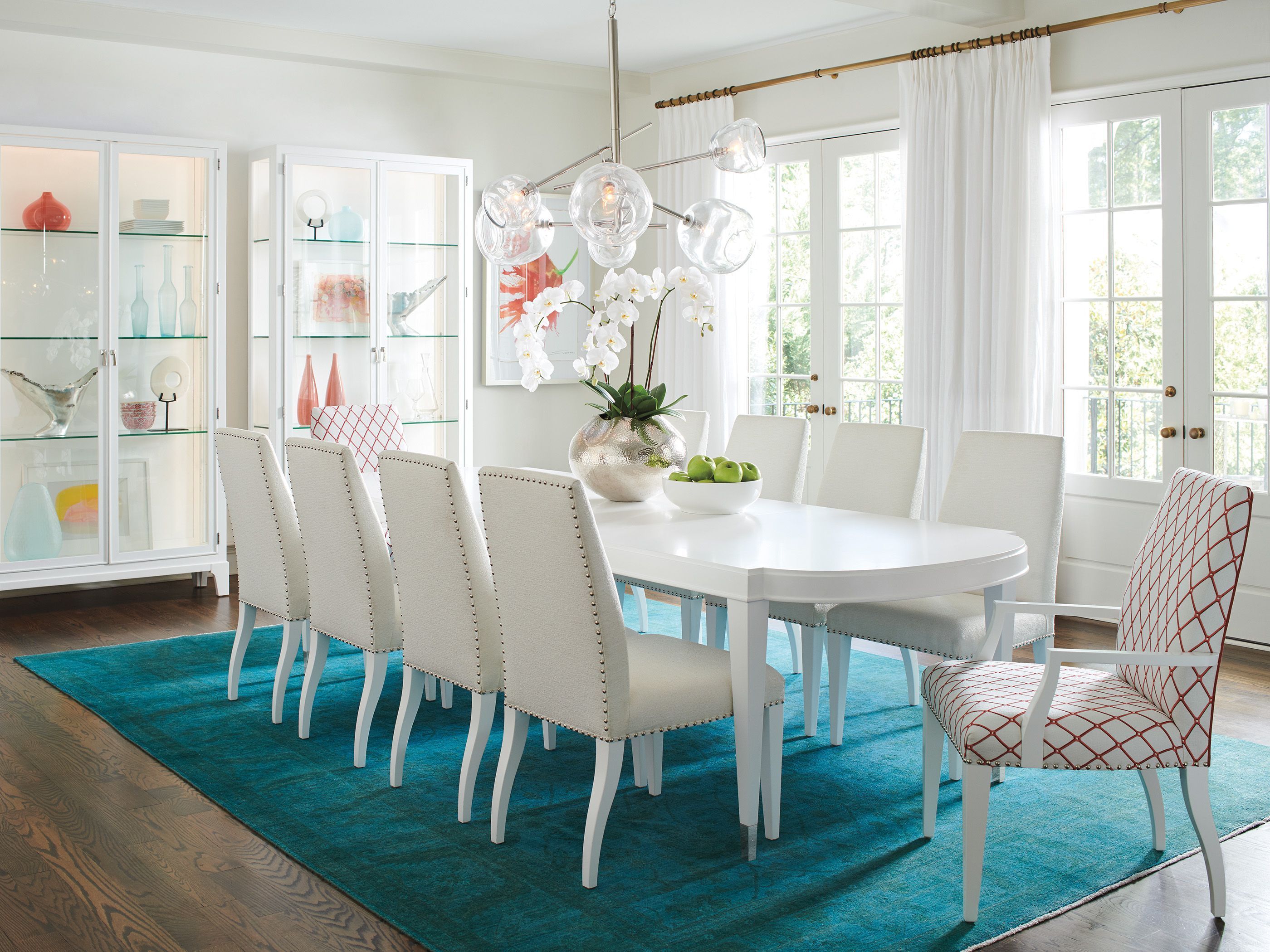The appearance of Avondale Alabaster Hills Rectangular Extendable Dining Room Set designed by Lexington in the transitional interior design. This alabaster piece of furniture was selected by 1StopBedrooms from Avondale Collection to add a touch of cosiness and style into your home. Sku: 415-877;415-880-01. Table Base Style: Legs. Material: Wood. Table Top Shape: Rectangular. Size: 44" x 80".