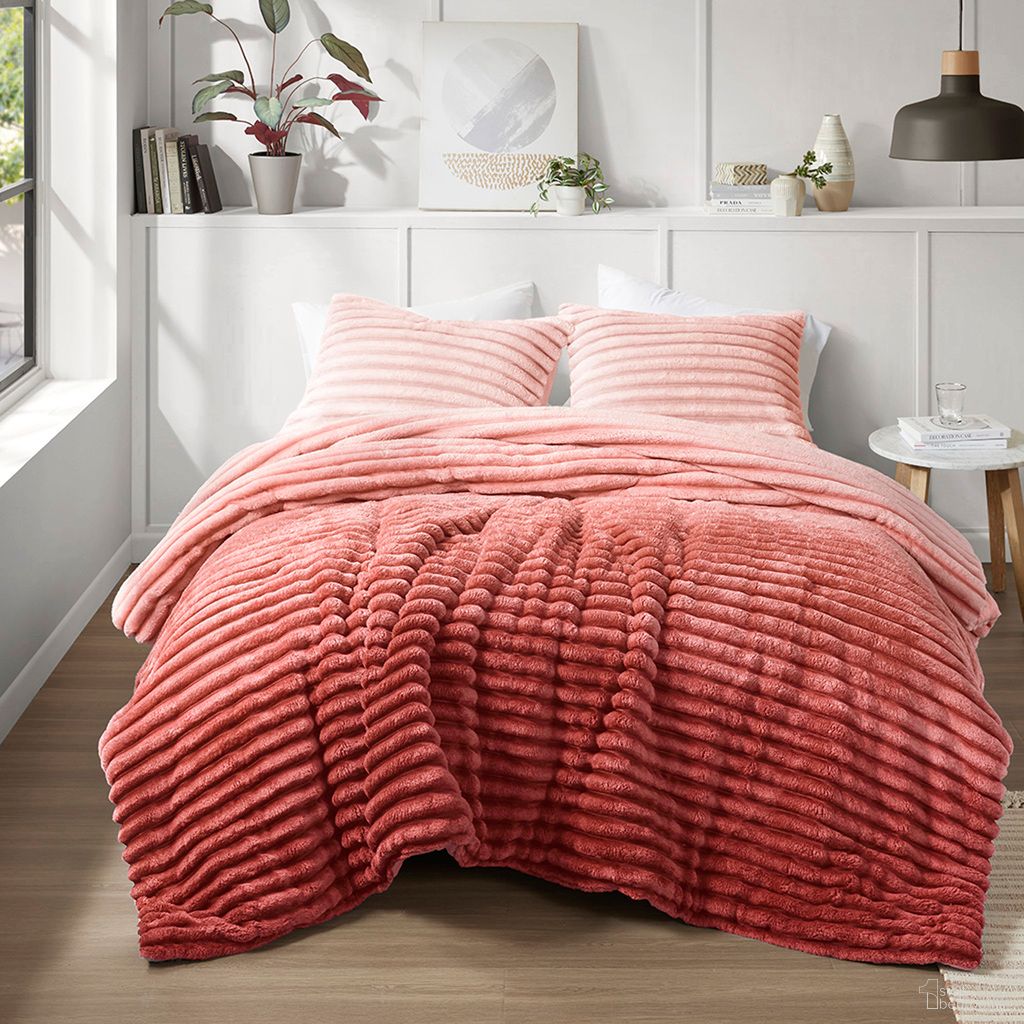 Avril Fluffy Ribbed Plush Comforter Set In Blush Ombre