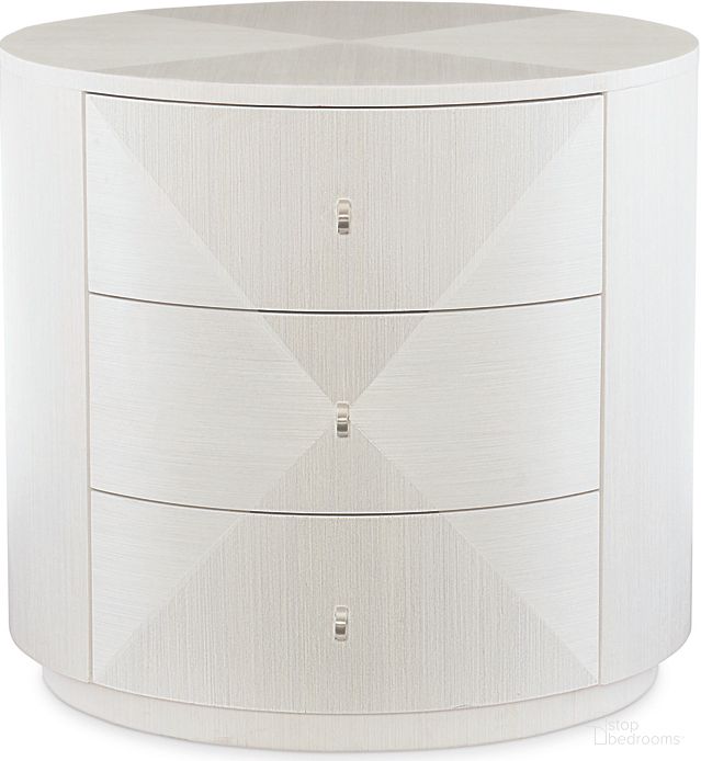 The appearance of Axiom Round Chairside Table designed by Bernhardt in the modern / contemporary interior design. This linear white piece of furniture  was selected by 1StopBedrooms from Axiom Collection to add a touch of cosiness and style into your home. Sku: 381127. Material: Poplar.