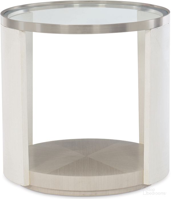 The appearance of Axiom Round Glass Top Chairside Table designed by Bernhardt in the transitional interior design. This linear gray/linear white/brushed silver piece of furniture  was selected by 1StopBedrooms from Axiom Collection to add a touch of cosiness and style into your home. Sku: 381125. Material: Stainless Steel.