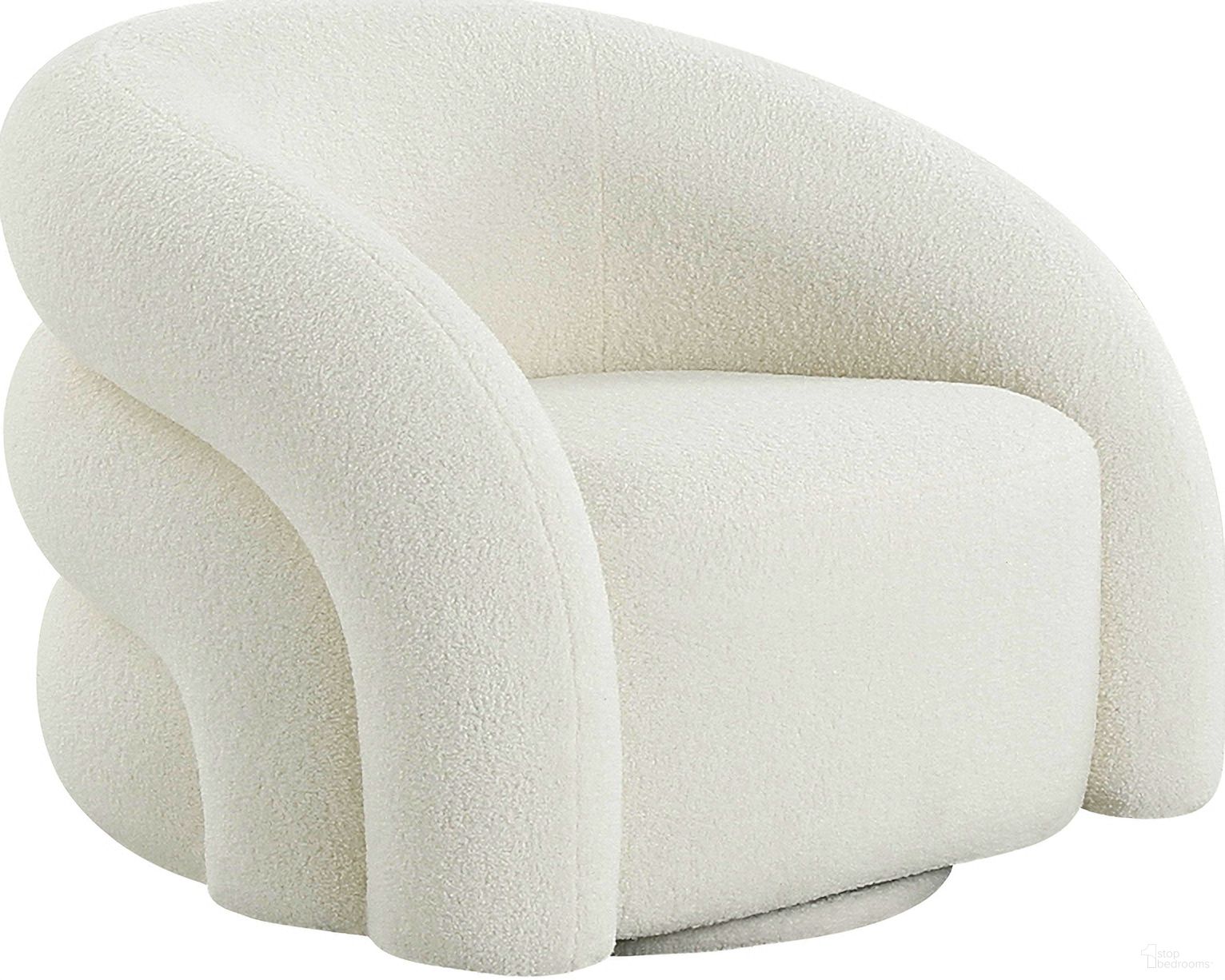 Azzurro Upholstered Swivel Loungechair In Ivory