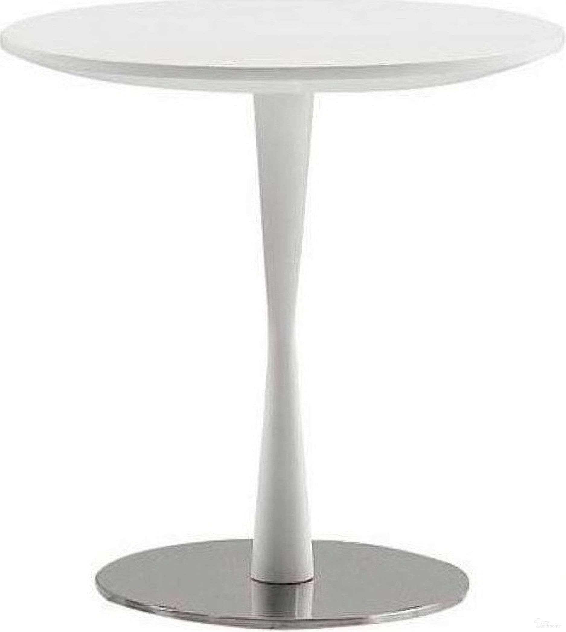 The appearance of Baldo White Gloss End Table designed by Bellini Modern Living in the modern / contemporary interior design. This white piece of furniture  was selected by 1StopBedrooms from Baldo Collection to add a touch of cosiness and style into your home. Sku: Baldo WHT.