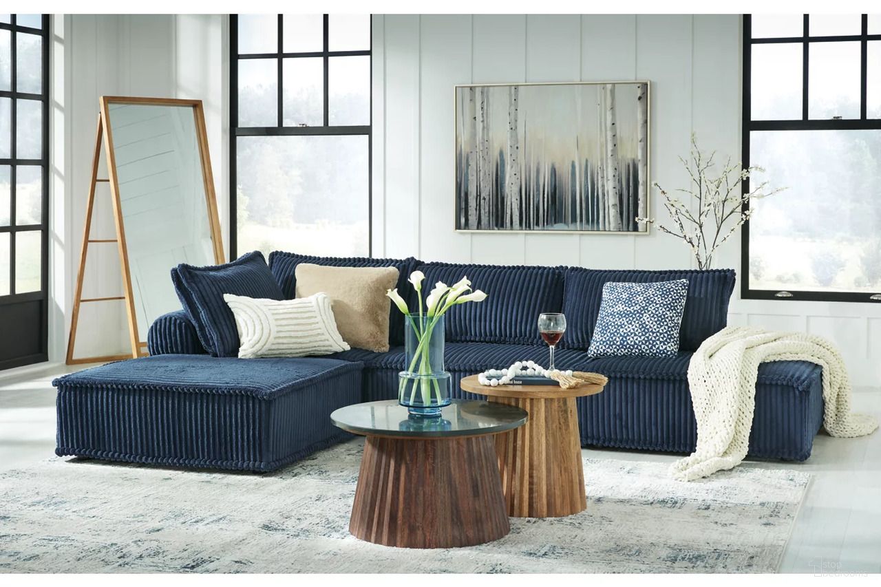 The appearance of Bales 4-Piece Modular Seating In Navy designed by Signature Design by Ashley in the transitional interior design. This navy piece of furniture was selected by 1StopBedrooms from Bales Collection to add a touch of cosiness and style into your home. Sku: A3000662;A3000662;A3000662;A3000662. Material: Polyester.