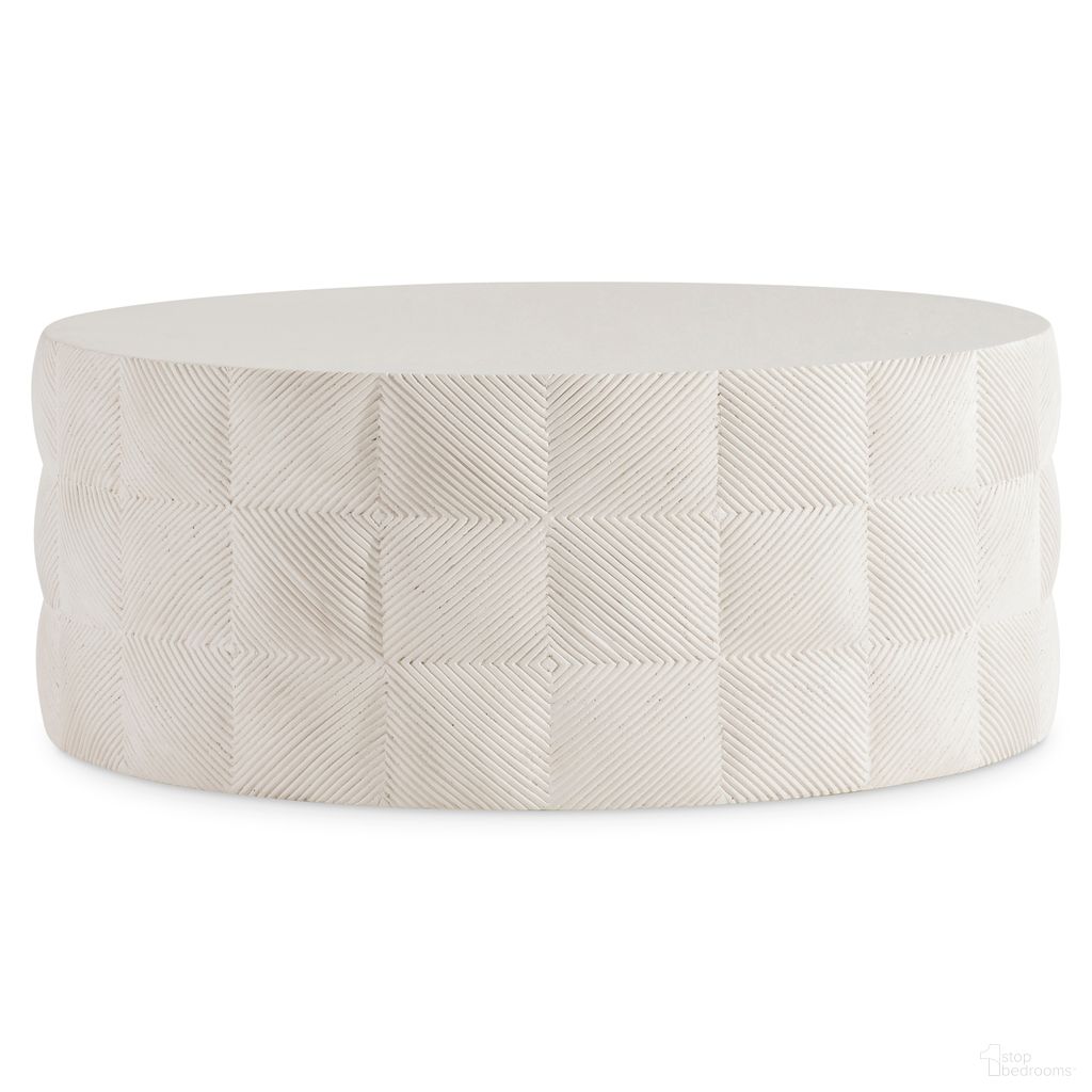 The appearance of Ballantyne Cocktail Table In White and Cream designed by Bernhardt in the modern / contemporary interior design. This white/cream piece of furniture  was selected by 1StopBedrooms from Ballantyne Collection to add a touch of cosiness and style into your home. Sku: X11008. Material: Stone.