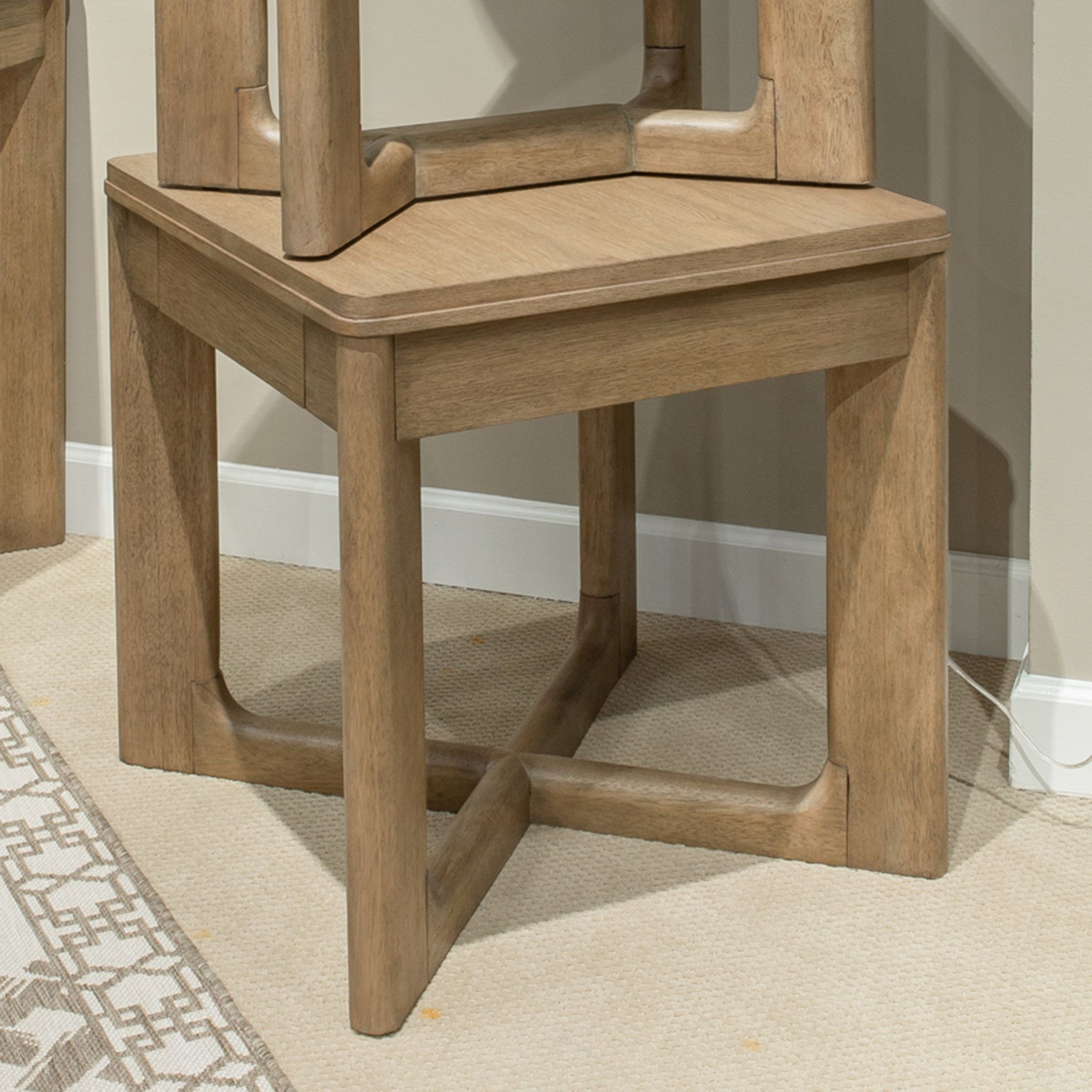 The appearance of Ballentine End Table In Weathered Bronze designed by Liberty in the modern / contemporary interior design. This weathered bronze piece of furniture was selected by 1StopBedrooms from Ballentine Collection to add a touch of cosiness and style into your home. Sku: 536-OT1020. Material: Solid Rubberwood.