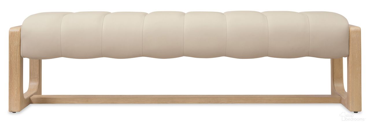 The appearance of Banyon Bay Bench In Beige designed by Hooker in the modern / contemporary interior design. This beige piece of furniture was selected by 1StopBedrooms from Banyon Bay Collection to add a touch of cosiness and style into your home. Sku: 6081-90019-82. Material: Oak.