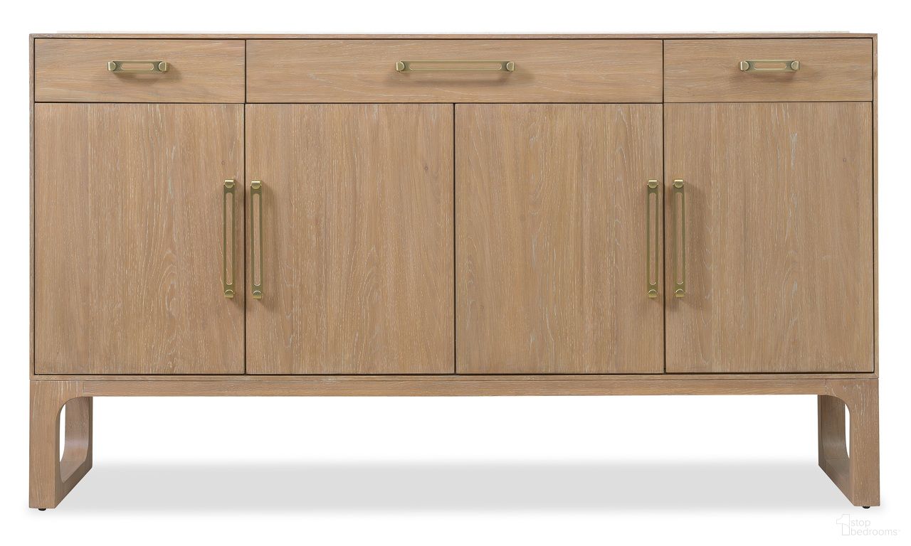 The appearance of Banyon Bay Buffet In Light Wood designed by Hooker in the modern / contemporary interior design. This light wood piece of furniture was selected by 1StopBedrooms from Banyon Bay Collection to add a touch of cosiness and style into your home. Sku: 6081-75900-82. Material: Oak.