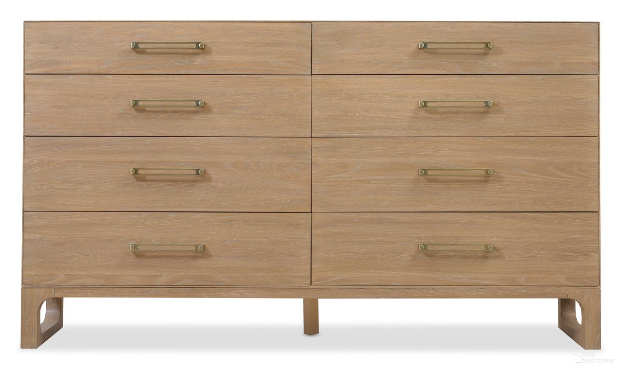 The appearance of Banyon Bay Eight Drawer Dresser In Light Wood designed by Hooker in the modern / contemporary interior design. This light wood piece of furniture was selected by 1StopBedrooms from Banyon Bay Collection to add a touch of cosiness and style into your home. Sku: 6081-90202-82. Material: Oak.