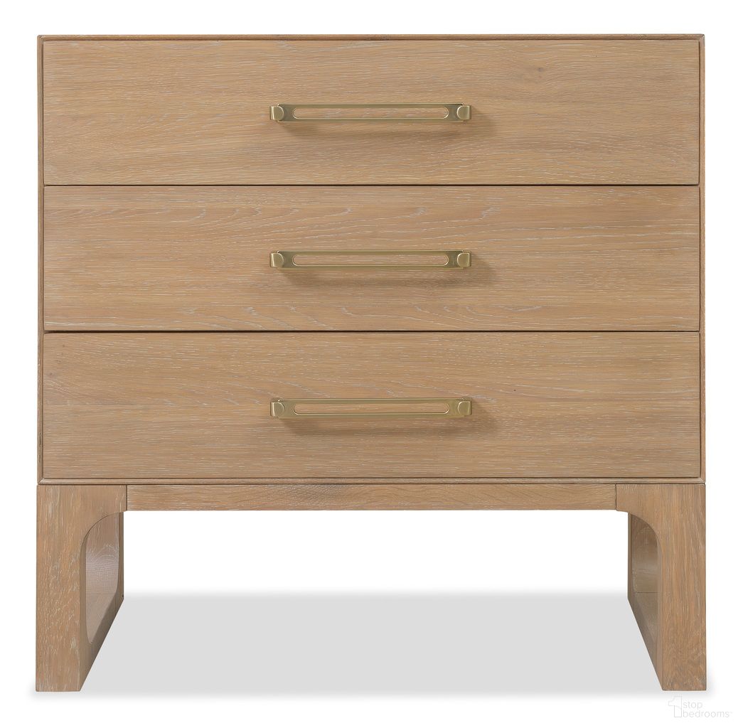 The appearance of Banyon Bay Three Drawer Nightstand In Light Wood designed by Hooker in the modern / contemporary interior design. This light wood piece of furniture  was selected by 1StopBedrooms from Banyon Bay Collection to add a touch of cosiness and style into your home. Sku: 6081-90016-82. Material: Oak.