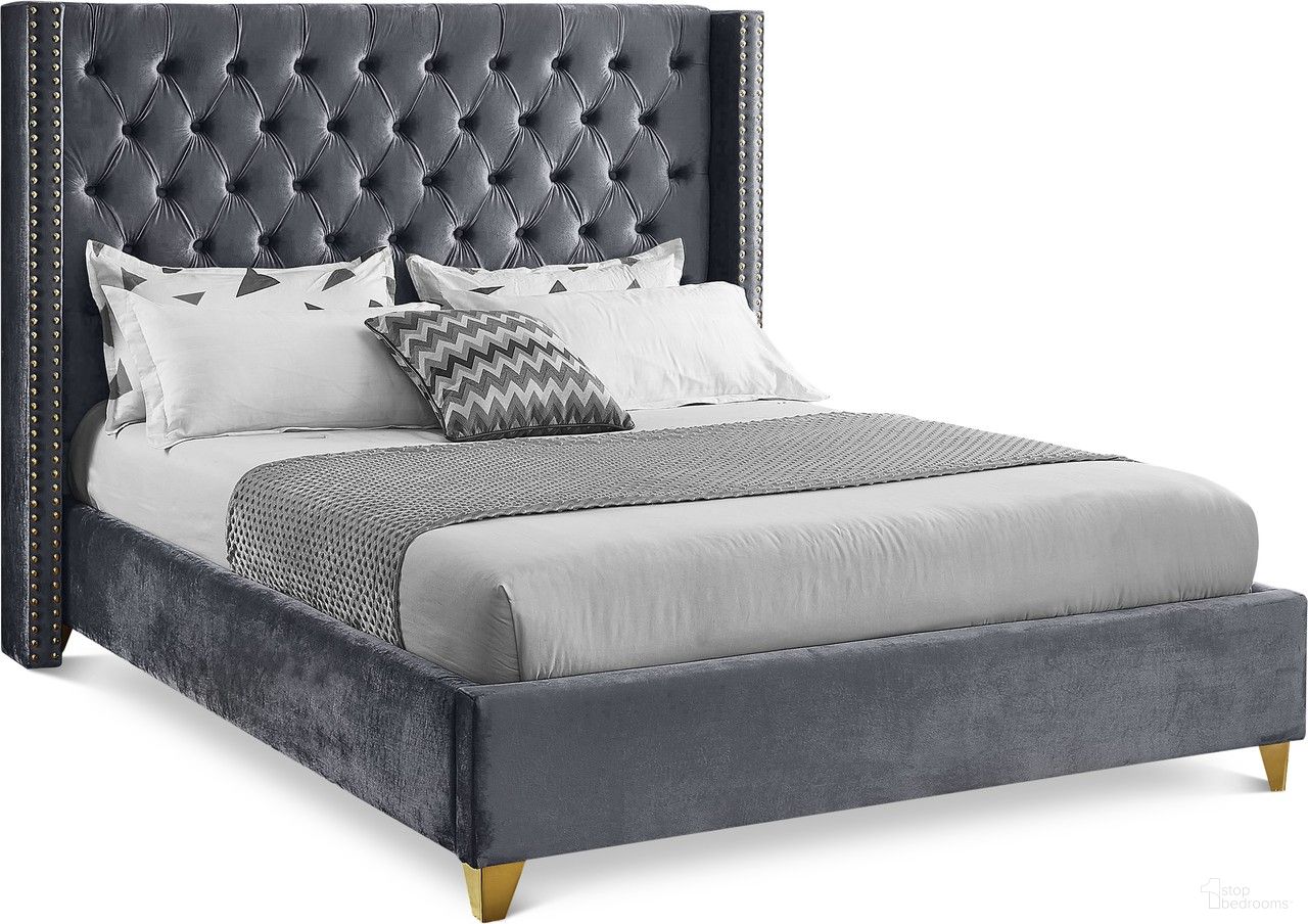 The appearance of Barolo Velvet Queen Bed In Grey designed by Meridian in the modern / contemporary interior design. This grey piece of furniture was selected by 1StopBedrooms from Barolo Collection to add a touch of cosiness and style into your home. Sku: BaroloGrey-Q Box 1/2 (HB/Slats);BaroloGrey-Q Box 2/2 (FB/Rails/Legs/CrossBars/Wings). Bed Type: Panel Bed. Bed Size: Queen. Material: Velvet.