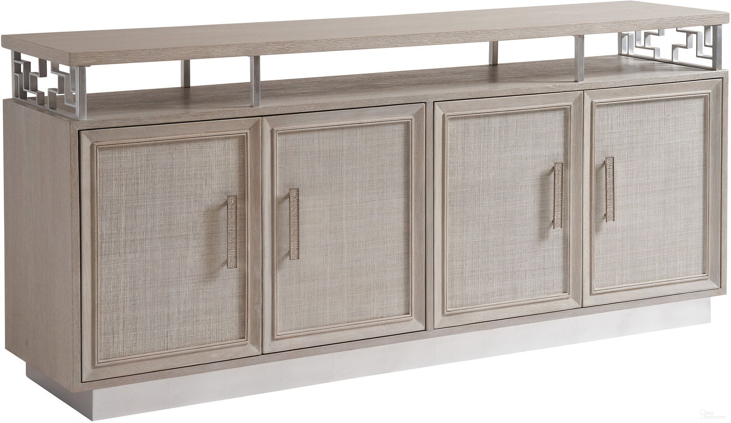 The appearance of Barrington Oakbrook Media Console In Gray designed by Sligh in the transitional interior design. This gray piece of furniture was selected by 1StopBedrooms from Barrington Collection to add a touch of cosiness and style into your home. Sku: 324-661. Material: Raffia.