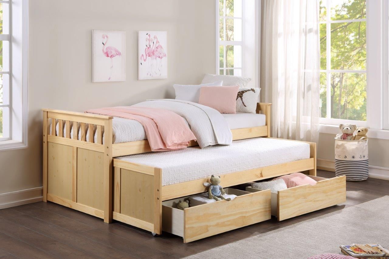 Bartly Natural Pine Youth Storage Bedroom Set