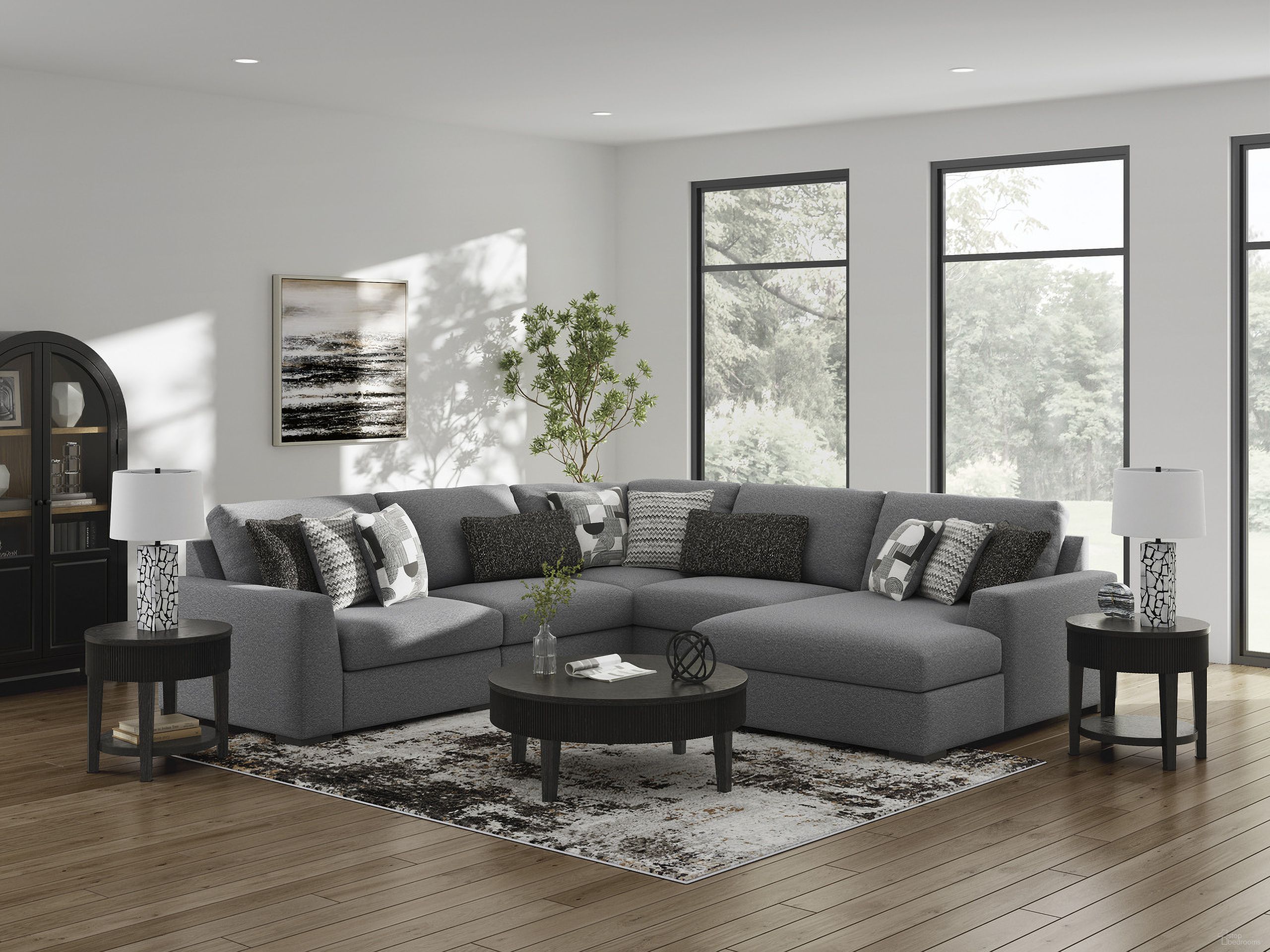 The appearance of Bealton 5-Piece Sectional with RAF Chaise In Salt and Pepper designed by Signature Design by Ashley in the modern / contemporary interior design. This salt & pepper piece of furniture was selected by 1StopBedrooms from Bealton Collection to add a touch of cosiness and style into your home. Sku: 6130564;6130577;6130546;6130546;6130517. Material: Polyester. Layout: U-Shape. Orientation: RAF.