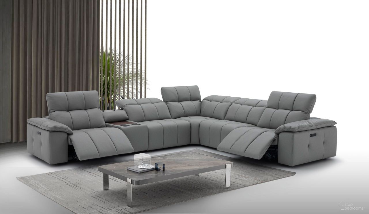 Beaumont Sectional In Dark Gray