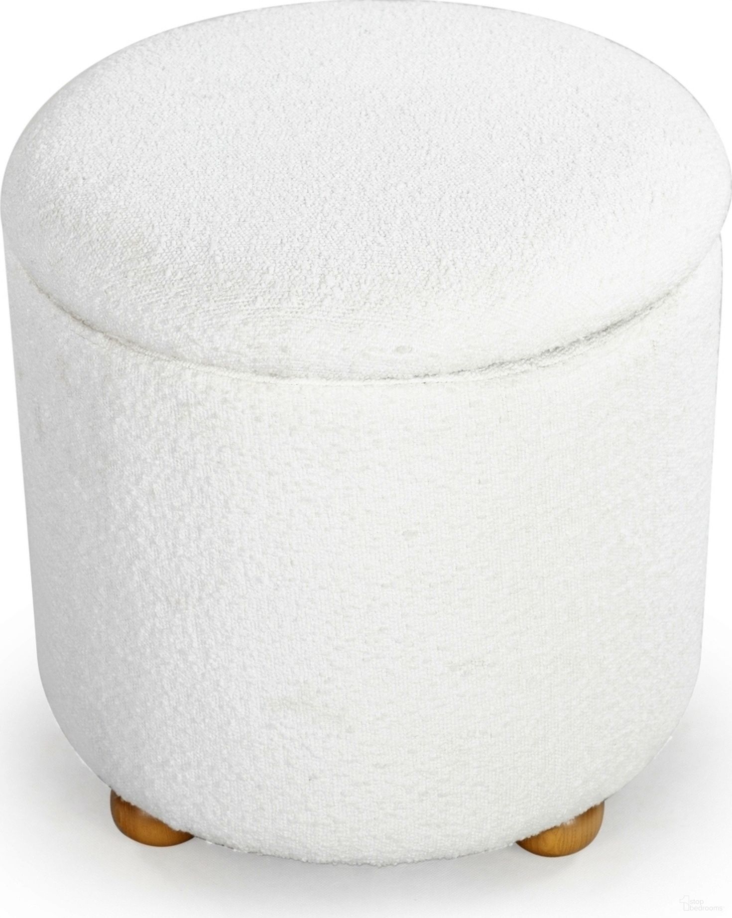 The appearance of Becka Round Boucle Storage Ottoman In Ivory and Natural designed by Safavieh Couture in the modern / contemporary interior design. This ivory and natural piece of furniture was selected by 1StopBedrooms from Becka Collection to add a touch of cosiness and style into your home. Sku: SFV6100A. Material: Boucle.
