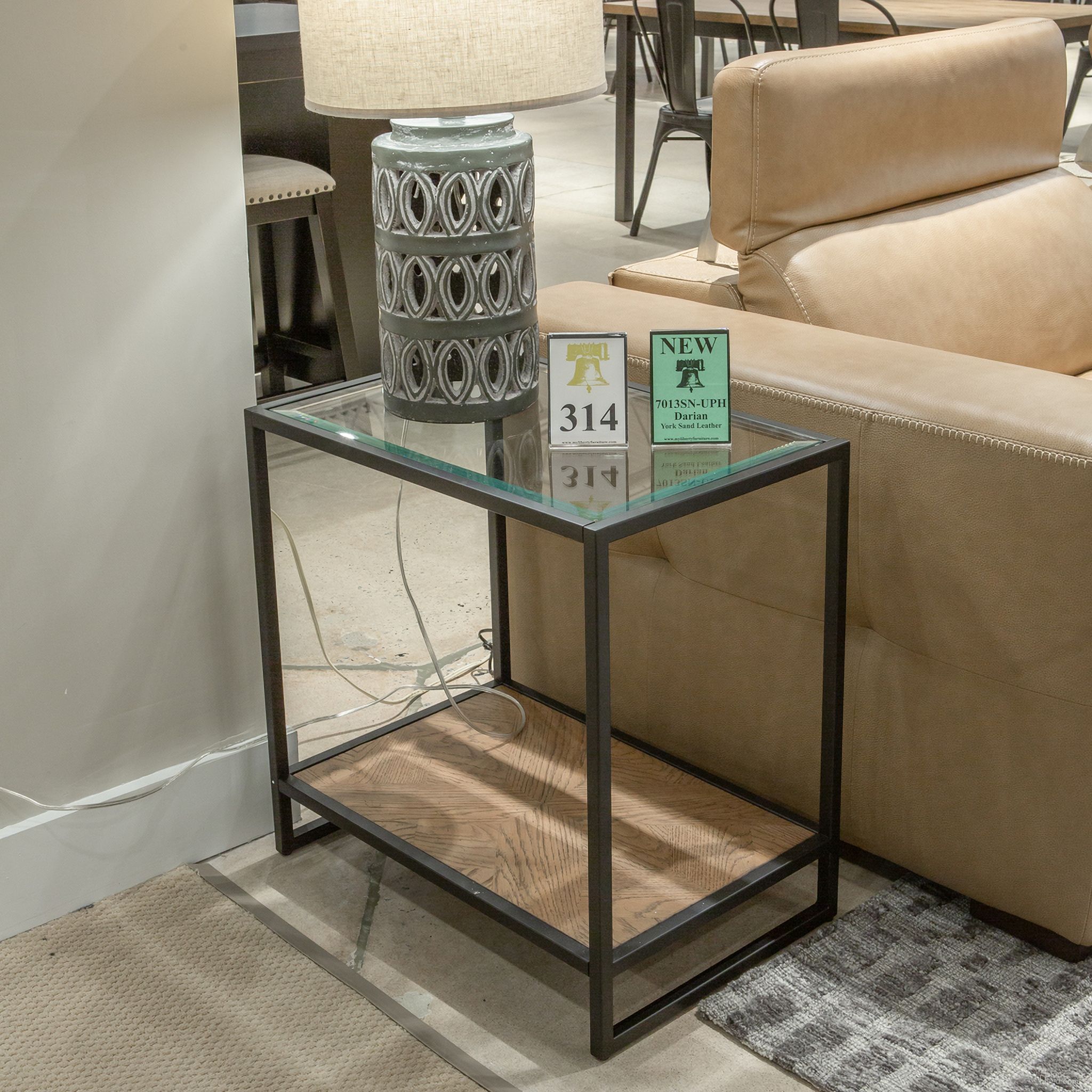 Bedford Chairside Table In Weathered Oak