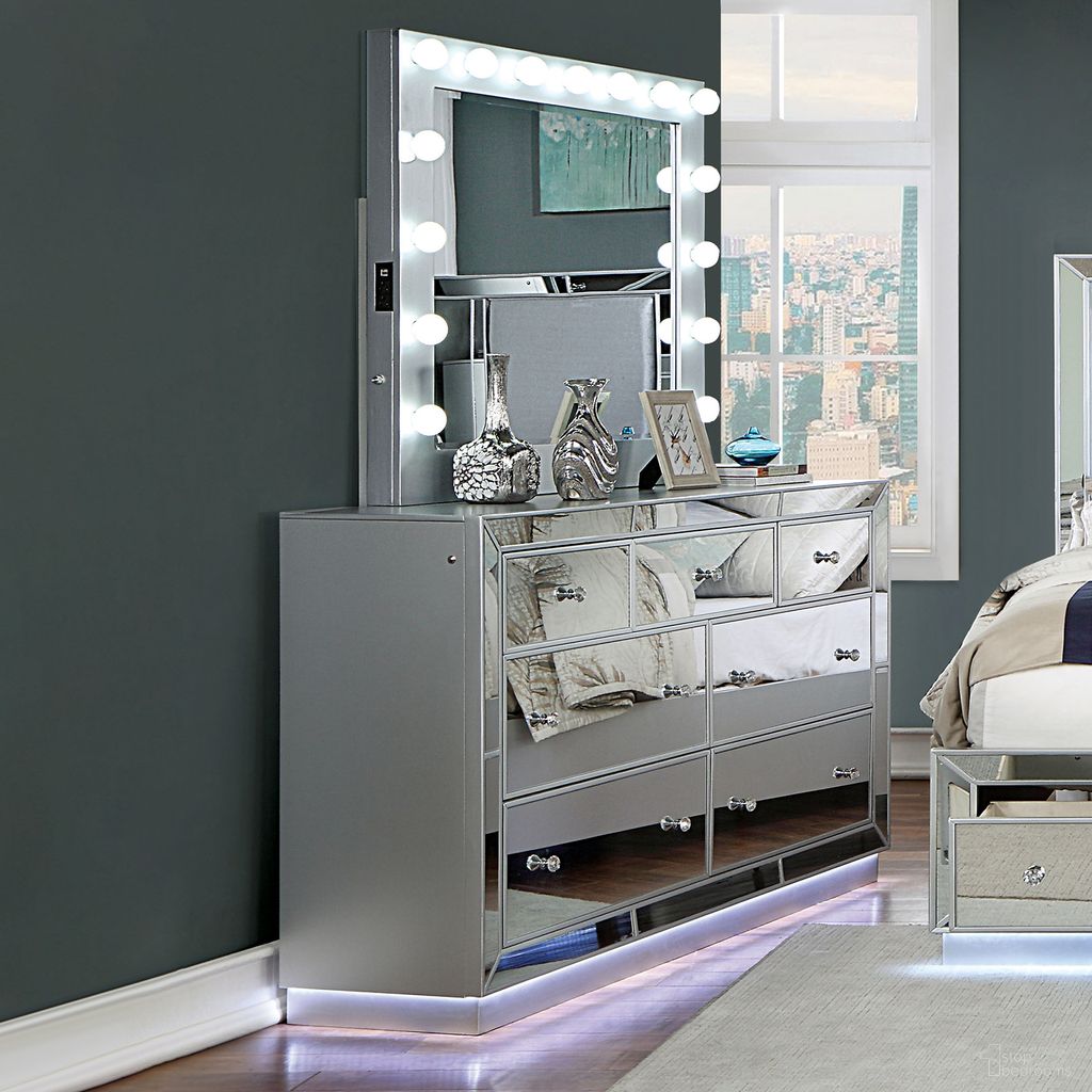 Belladonna Dresser With Led In Silver