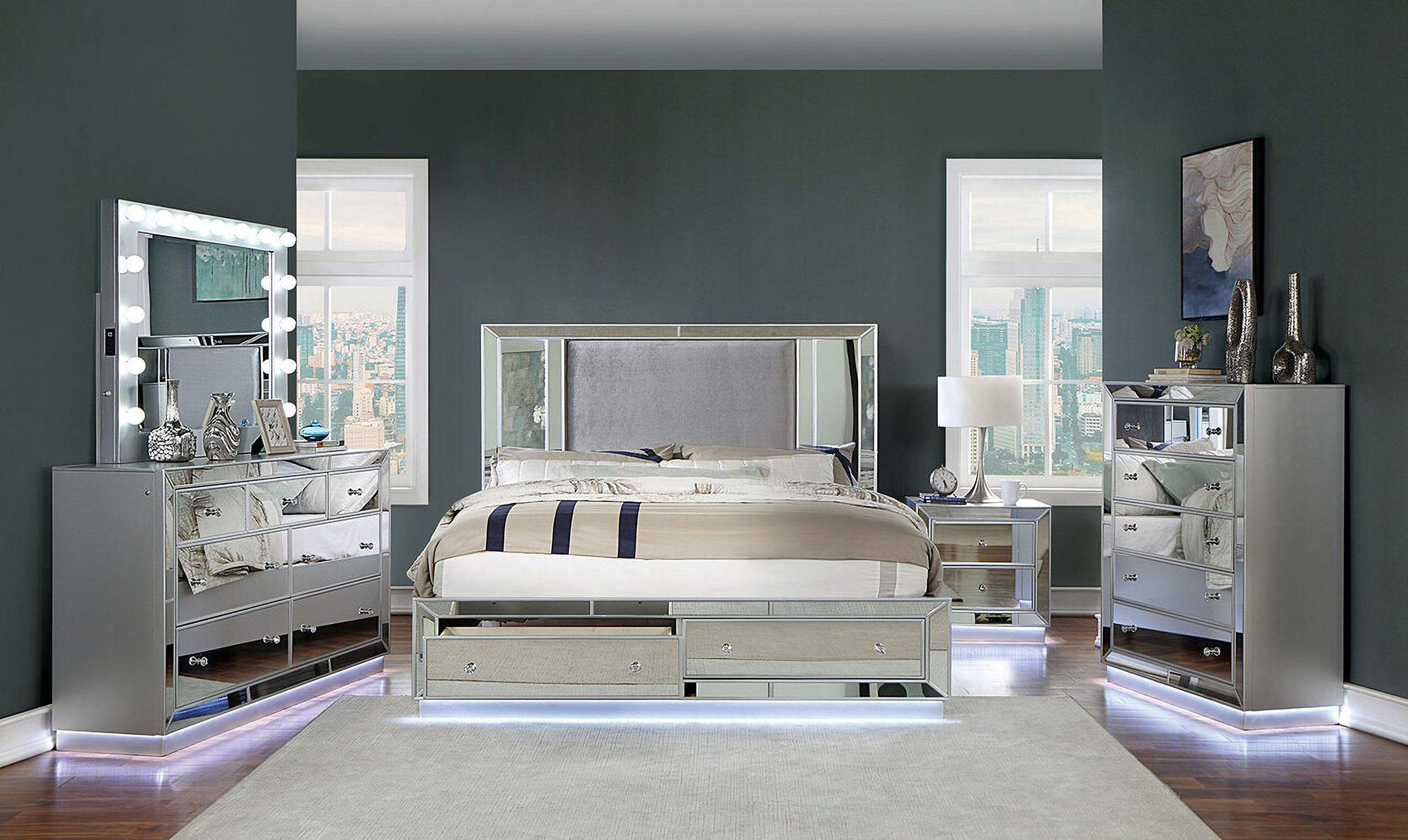 Belladonna Eastern King Bed In Silver