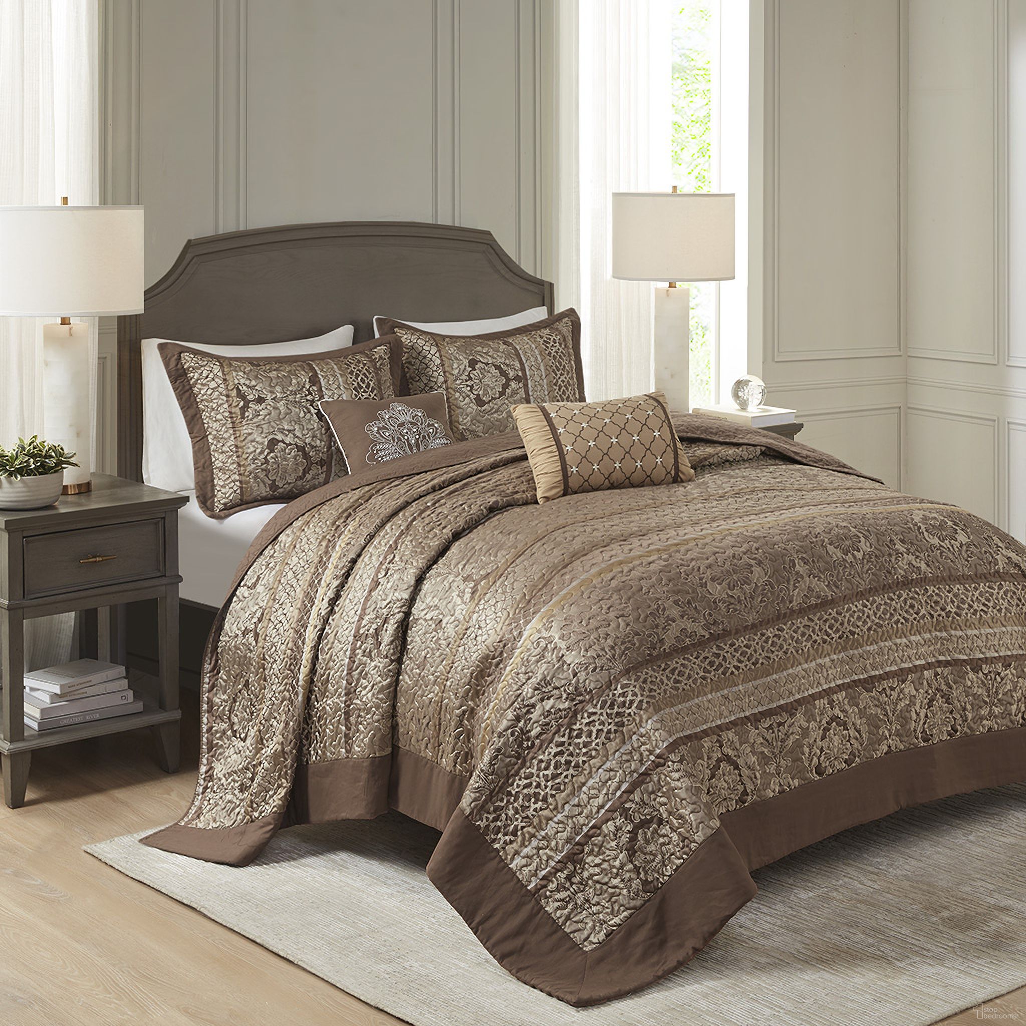 The appearance of Bellagio Polyester Jacquard 5 Piece Queen Bedspread Set In Brown/Gold designed by Olliix in the traditional interior design. This brown/gold piece of furniture was selected by 1StopBedrooms from Bellagio Collection to add a touch of cosiness and style into your home. Sku: MP13-5318. Bed Size: Queen. Material: Cotton.