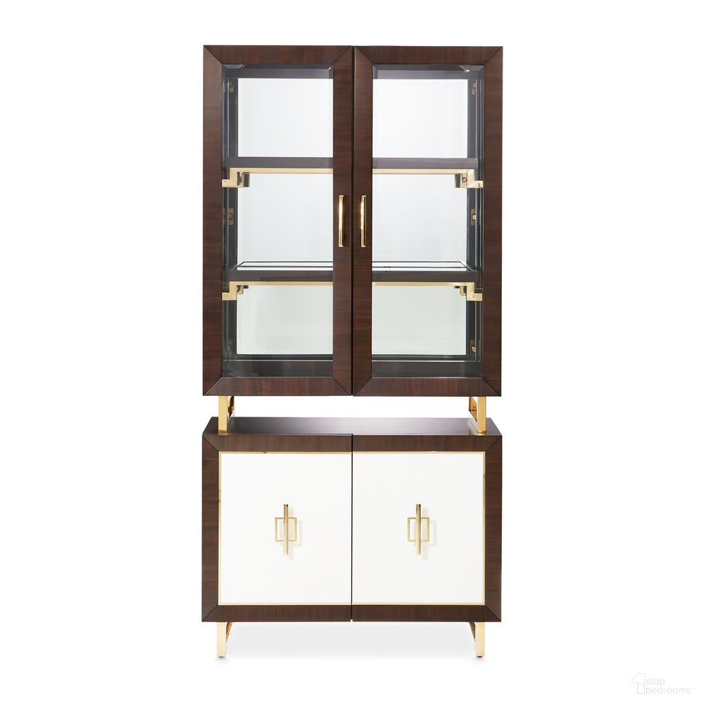 The appearance of Belmont Place Display Cabinet In Espresso designed by Michael Amini in the transitional interior design. This espresso piece of furniture was selected by 1StopBedrooms from Belmont Place Collection to add a touch of cosiness and style into your home. Sku: N9085209T-409;N9085209B-409. Material: Solid Wood.