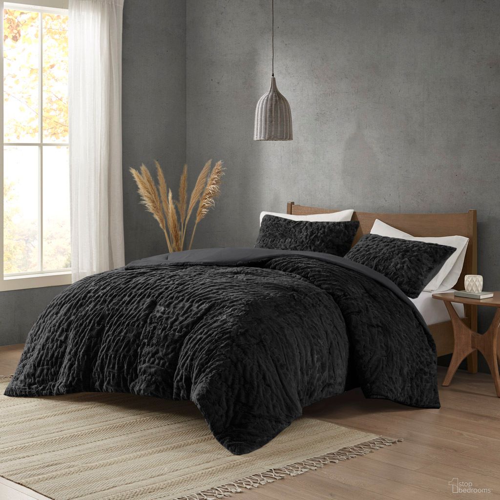 The appearance of Blair Ruched Fur Down Alternative 3 Piece King/Cal King Comforter Set In Black designed by Olliix in the glam interior design. This black piece of furniture was selected by 1StopBedrooms from Blair Collection to add a touch of cosiness and style into your home. Sku: MP10-8214. Material: Polyester. Bed Size: King.