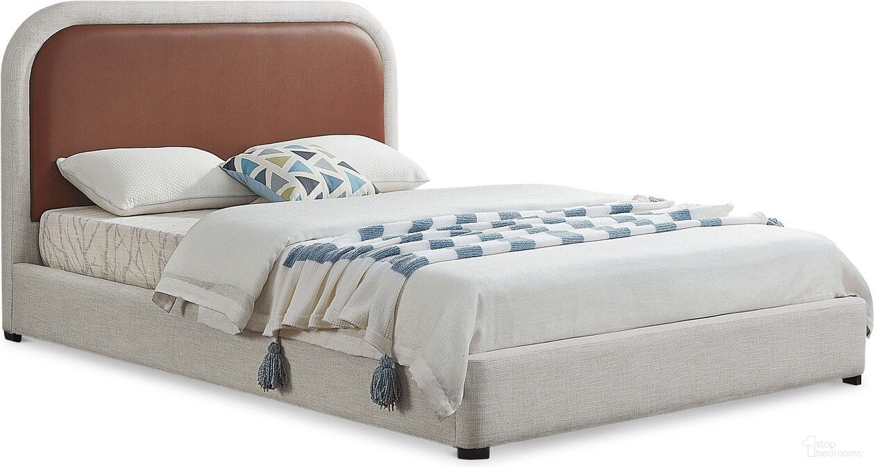 The appearance of Blake Vegan Leather King Bed In Brown designed by Meridian in the modern / contemporary interior design. This brown piece of furniture was selected by 1StopBedrooms from Blake Collection to add a touch of cosiness and style into your home. Sku: Blake-K Box 1/2 (Headboard / Slats);Blake-K Box 2/2 (Siderails / Footboard / Legs / Hardware). Bed Type: Panel Bed. Bed Size: King. Material: Plywood.