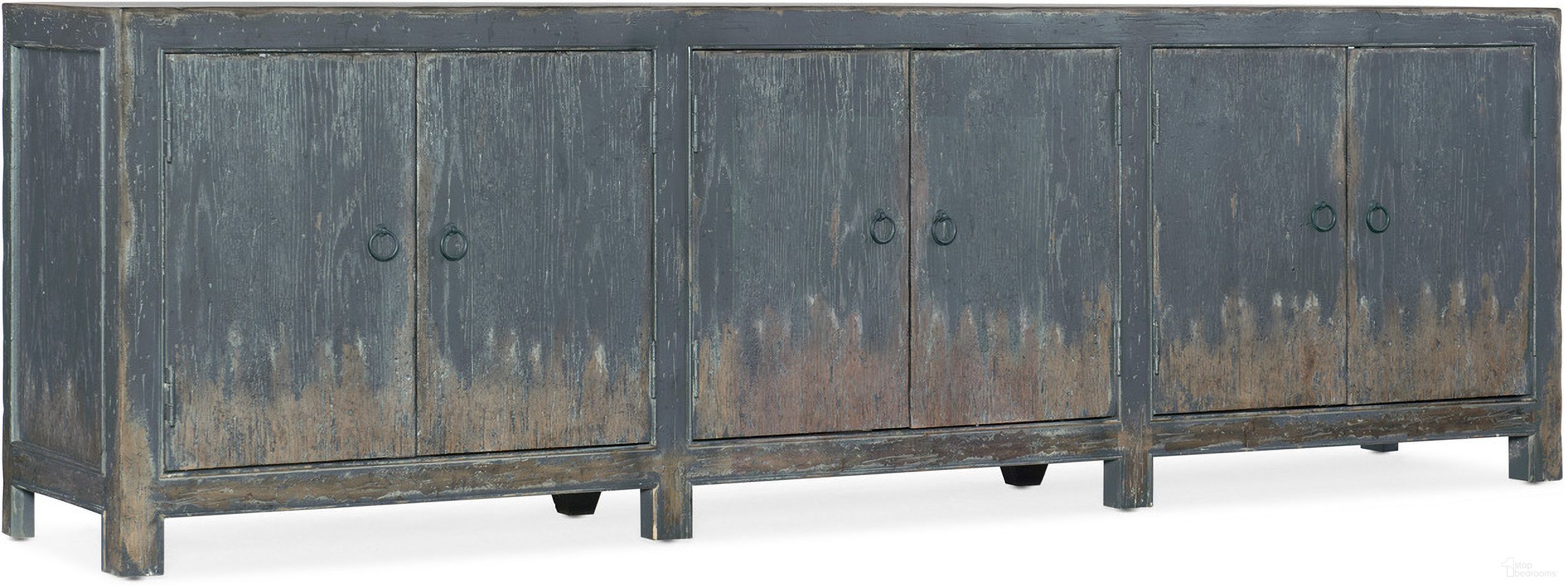 The appearance of Boheme Salvator Media Console designed by Hooker in the traditional interior design. This blue piece of furniture was selected by 1StopBedrooms from Boheme Collection to add a touch of cosiness and style into your home. Sku: 5750-55489-BLU. Material: Maple.