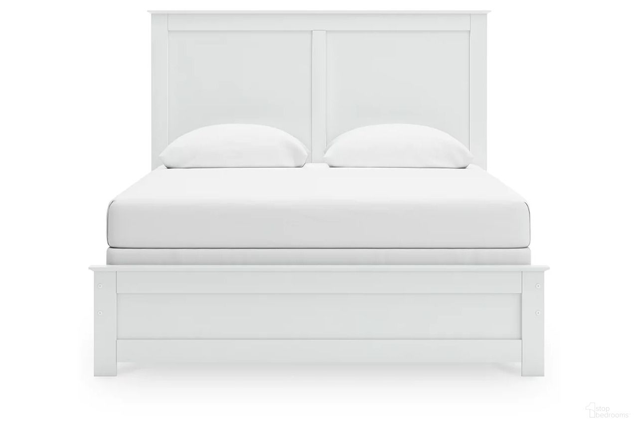 The appearance of Bostwick Shoals Queen Panel Bed In White designed by Signature Design by Ashley in the traditional interior design. This white piece of furniture was selected by 1StopBedrooms from Bostwick Shoals Collection to add a touch of cosiness and style into your home. Sku: B139-196;B139-71. Bed Type: Panel Bed. Material: Wood. Bed Size: Queen.