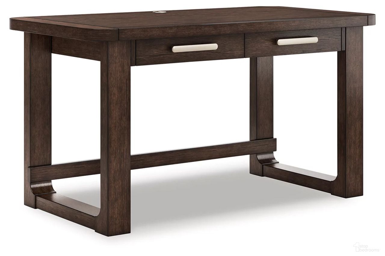 The appearance of Breckington 56 Inch Home Office Desk In Dark Brown designed by Signature Design by Ashley in the modern / contemporary interior design. This dark brown piece of furniture  was selected by 1StopBedrooms from Breckington Collection to add a touch of cosiness and style into your home. Sku: H556-44. Material: Wood.