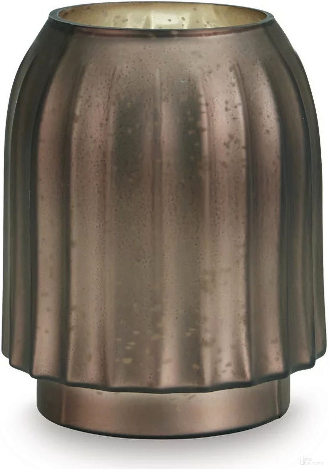 The appearance of Briarcott Small Vase In Brown designed by Signature Design by Ashley in the modern / contemporary interior design. This brown piece of furniture was selected by 1StopBedrooms from Briarcott Collection to add a touch of cosiness and style into your home. Sku: A2000703. Material: Glass.