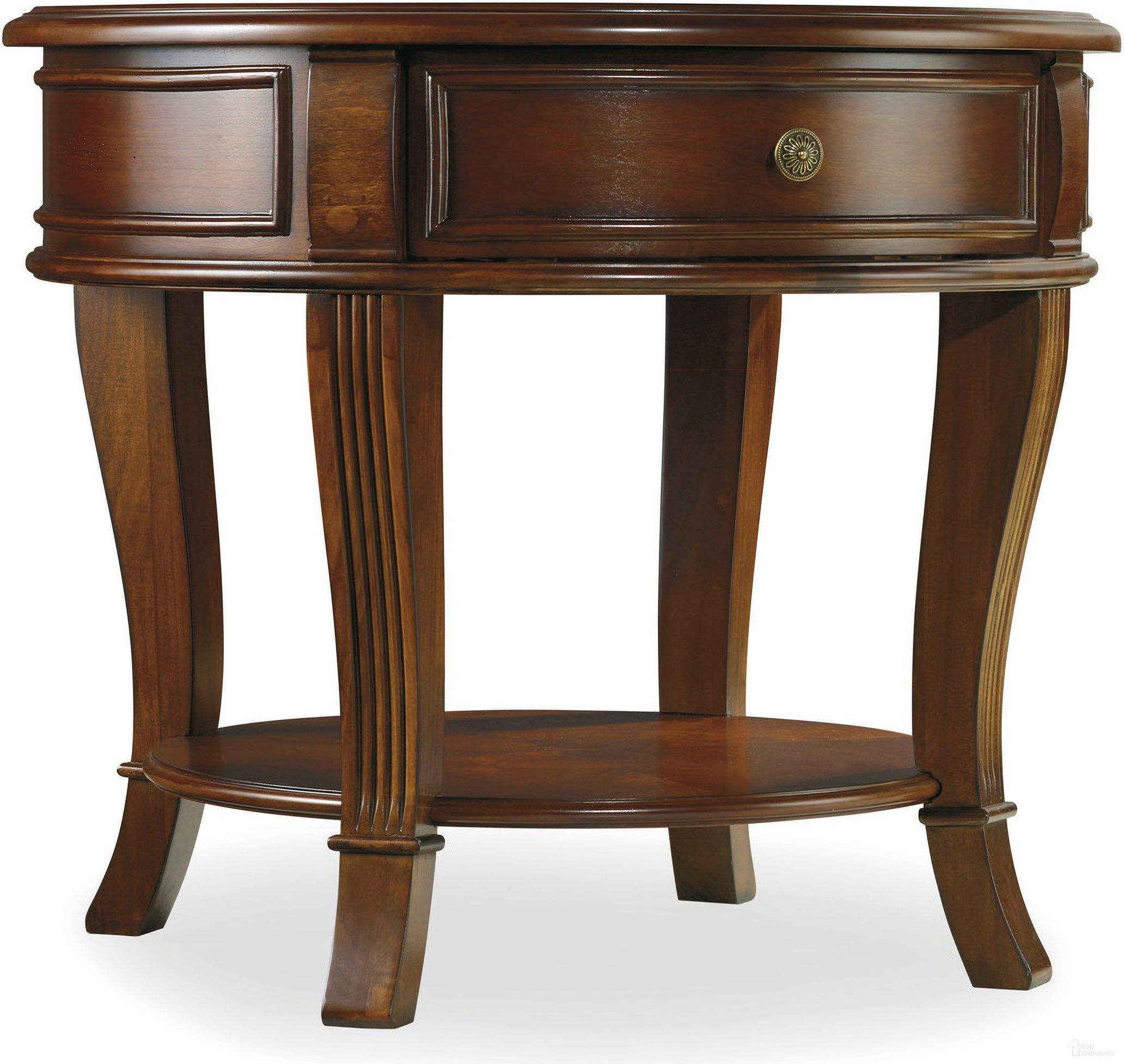 The appearance of Brookhaven Medium Wood Round Lamp Table designed by Hooker in the traditional interior design. This medium wood piece of furniture was selected by 1StopBedrooms from Brookhaven Collection to add a touch of cosiness and style into your home. Sku: 281-80-116. Material: Cherry Veneer.