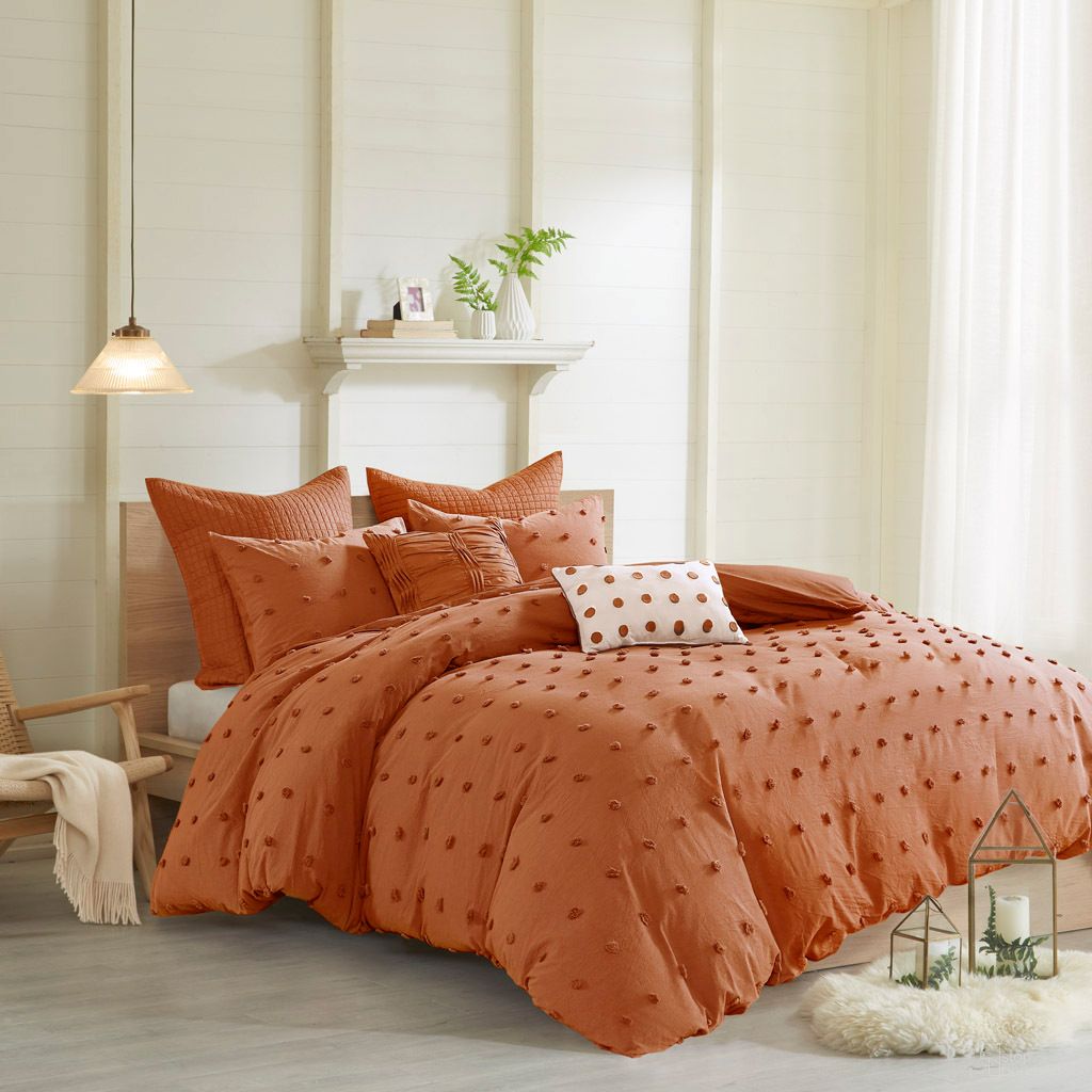 The appearance of Brooklyn Cotton Jacquard Duvet 7 Piece Full/Queen Cover Set with Euro Shams and Throw Pillows In Rust designed by Olliix in the modern / contemporary interior design. This rust piece of furniture was selected by 1StopBedrooms from Brooklyn Collection to add a touch of cosiness and style into your home. Sku: UH12-2498. Bed Size: Full. Material: Cotton.
