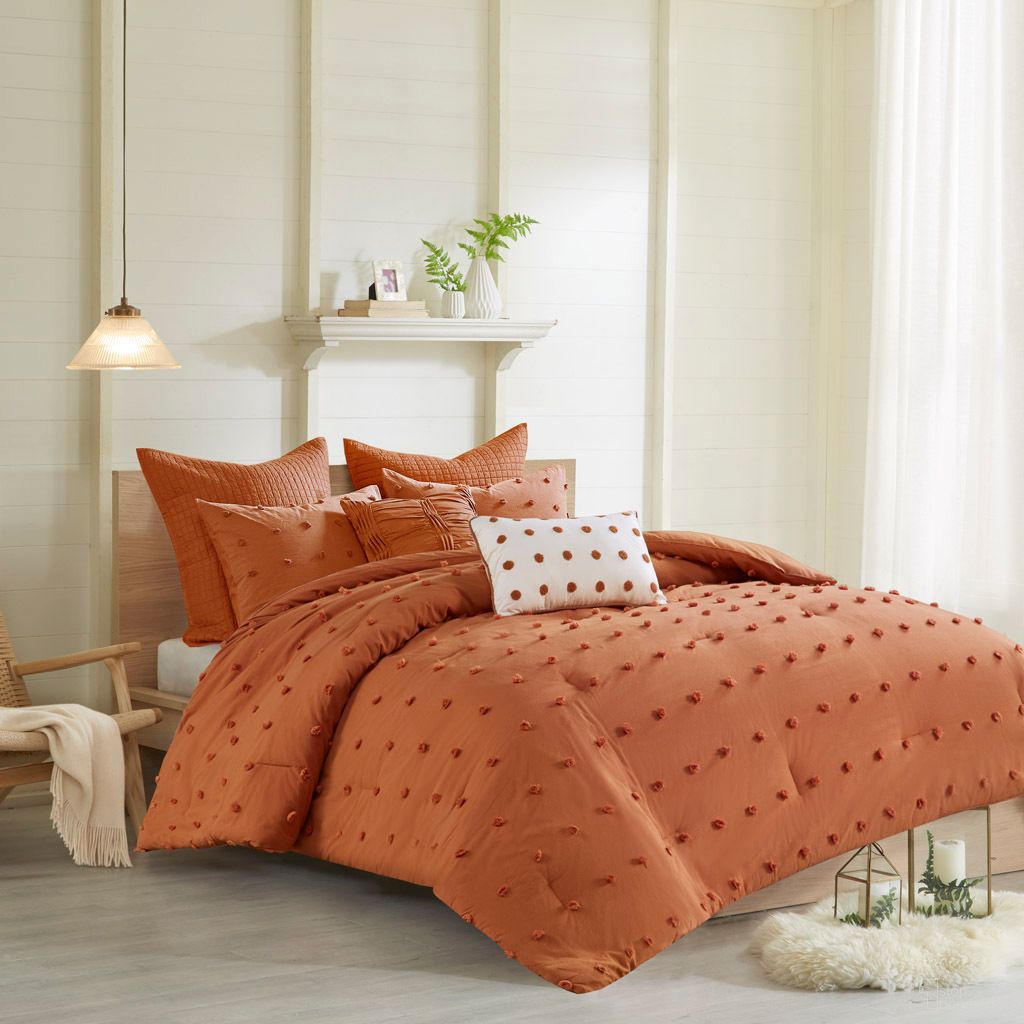 The appearance of Brooklyn Cotton Jacquard 7 Piece Full/Queen Comforter Set with Euro Shams and Throw Pillows In Rust designed by Olliix in the modern / contemporary interior design. This rust piece of furniture was selected by 1StopBedrooms from Brooklyn Collection to add a touch of cosiness and style into your home. Sku: UH10-2495. Bed Size: Full. Material: Cotton.