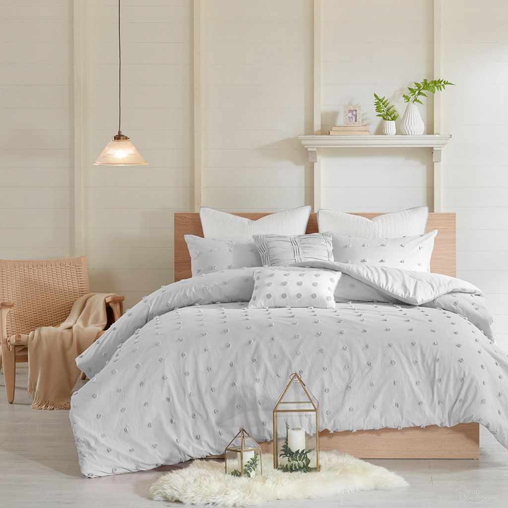The appearance of Brooklyn Cotton Jaquard 7 Piece King Comforter Set with All Over Woven Cotton Dots In Grey designed by Olliix in the modern / contemporary interior design. This grey piece of furniture was selected by 1StopBedrooms from Brooklyn Collection to add a touch of cosiness and style into your home. Sku: UH10-2161. Material: Polyester. Bed Size: King.