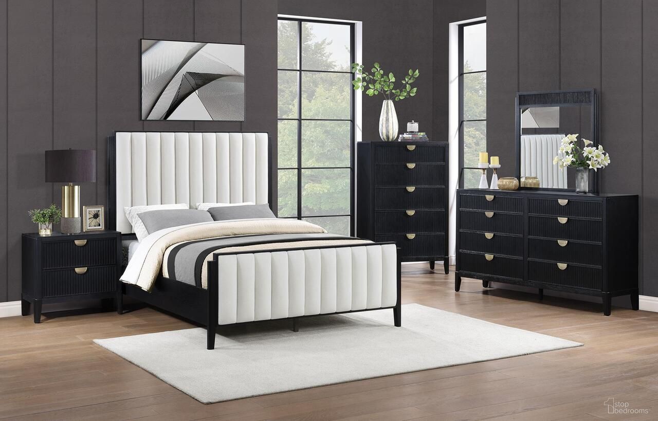 The appearance of Brookmead Bedroom Set In Black designed by Coaster in the transitional interior design. This black piece of furniture was selected by 1StopBedrooms from Brookmead Collection to add a touch of cosiness and style into your home. Sku: 224710QB1;224710QB2;224710QB3;224712. Material: Wood. Bed Size: Queen.