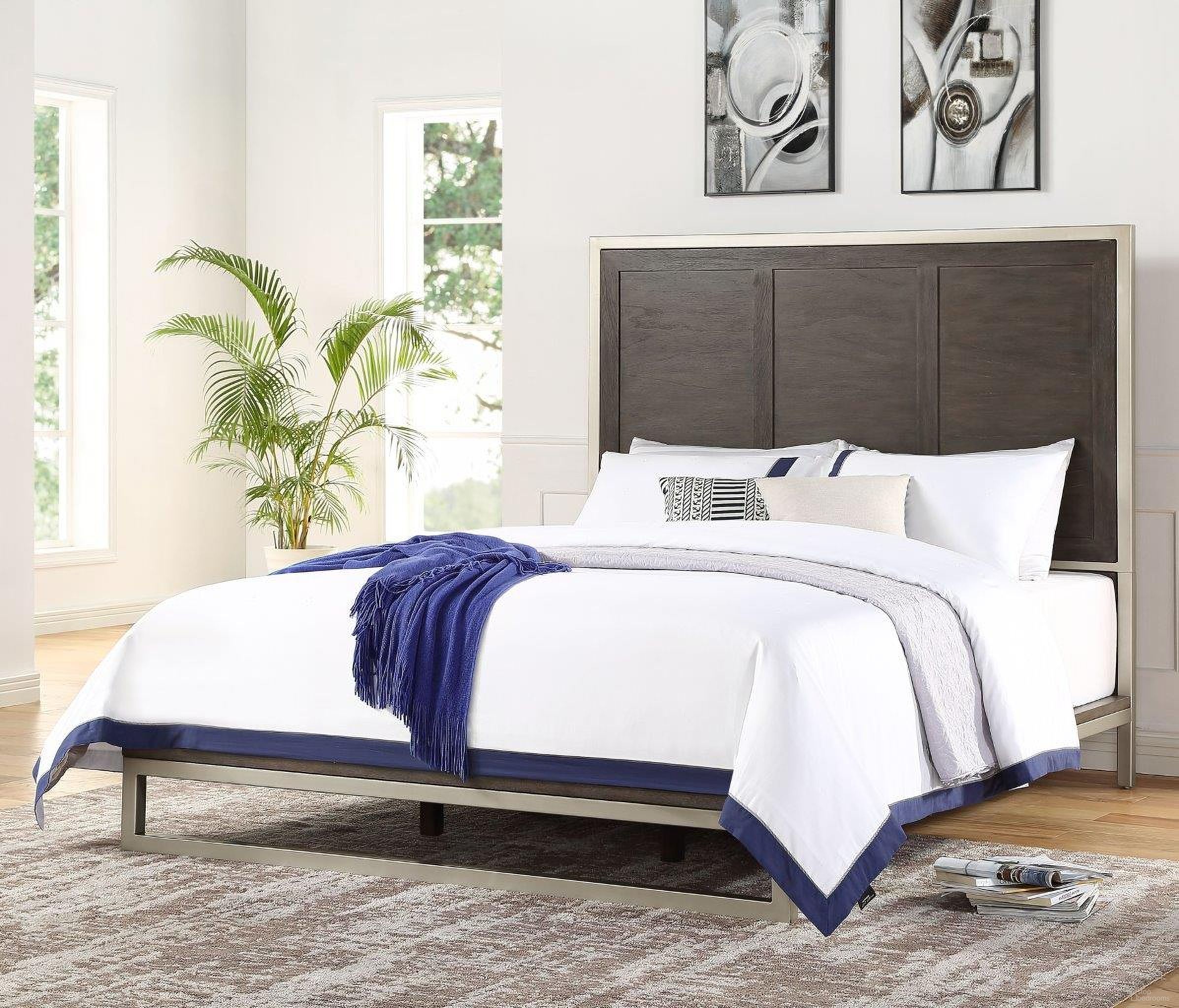 The appearance of Broomfield Queen Bed designed by Steve Silver in the transitional interior design. This walnut piece of furniture was selected by 1StopBedrooms from Broomfield Collection to add a touch of cosiness and style into your home. Sku: BR950QHFB;BR950KQR. Bed Type: Platform Bed. Material: Wood. Bed Size: Queen.