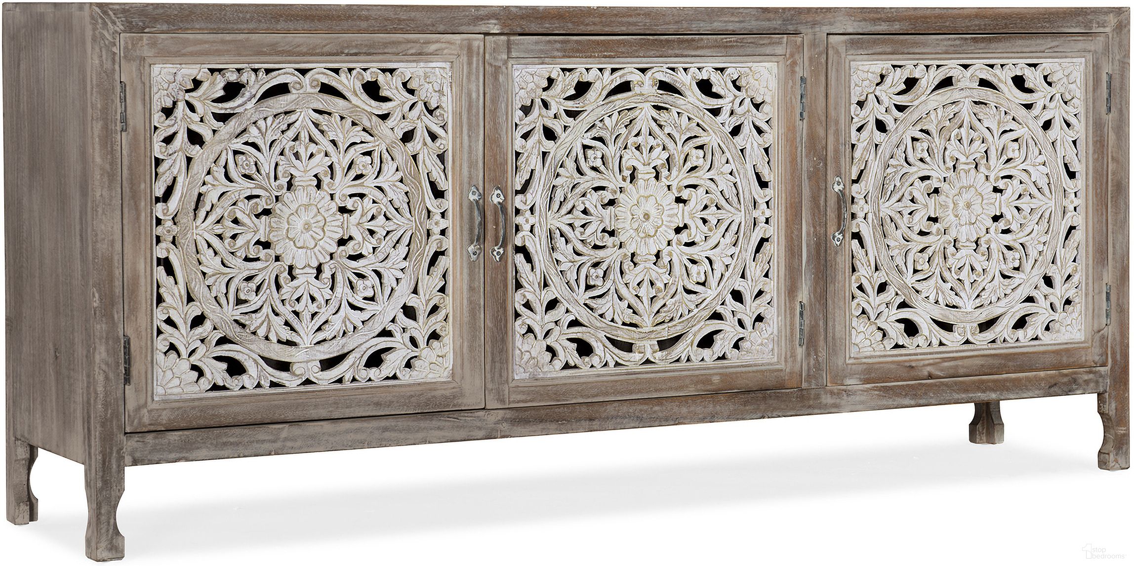 The appearance of Commerce and Market Light Wood Entertainment Console designed by Hooker in the traditional interior design. This light wood piece of furniture was selected by 1StopBedrooms from Commerce and Market Collection to add a touch of cosiness and style into your home. Sku: 5726-55480-95. Material: Wood.