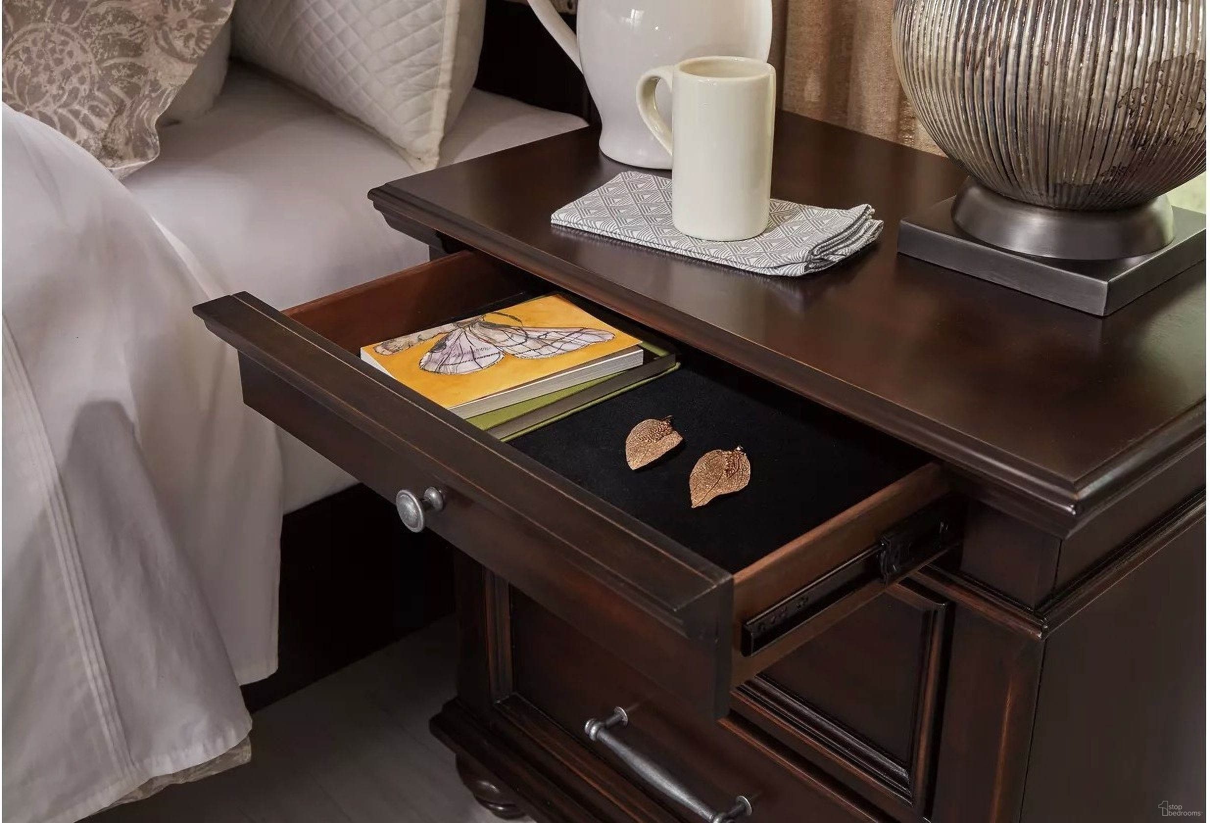 Brynhurst Dark Brown Three Drawer Nightstand by Ashley Furniture 1StopBedrooms