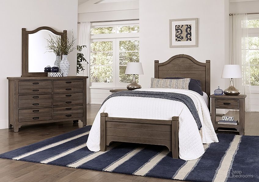 The appearance of Bungalow Youth Arched Bedroom Set In Folkstone designed by Vaughan Bassett in the transitional interior design. This folkstone piece of furniture was selected by 1StopBedrooms from Bungalow Collection to add a touch of cosiness and style into your home. Sku: 740-338;740-833;740-900;740-226. Bed Type: Poster Bed. Bed Size: Twin. Material: Oak Veneer.