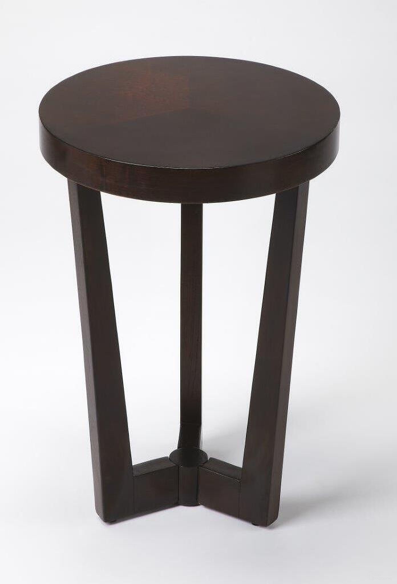 The appearance of Butler Aphra Merlot Accent Table designed by Butler Specialty Company in the modern / contemporary interior design. This dark brown piece of furniture  was selected by 1StopBedrooms from Loft Collection to add a touch of cosiness and style into your home. Sku: 6021022. Material: Rubberwood.