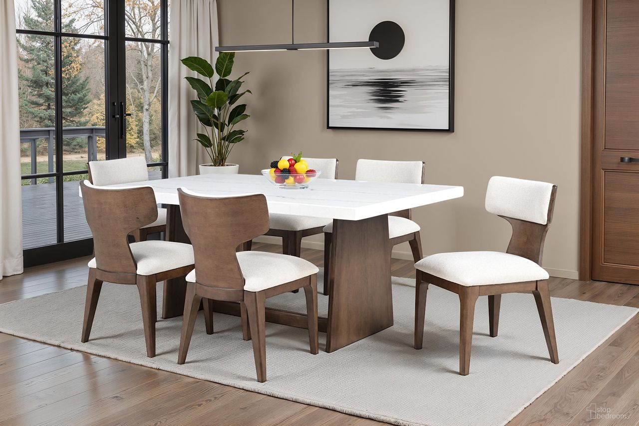 Caerwys Dining Room Set In Brown