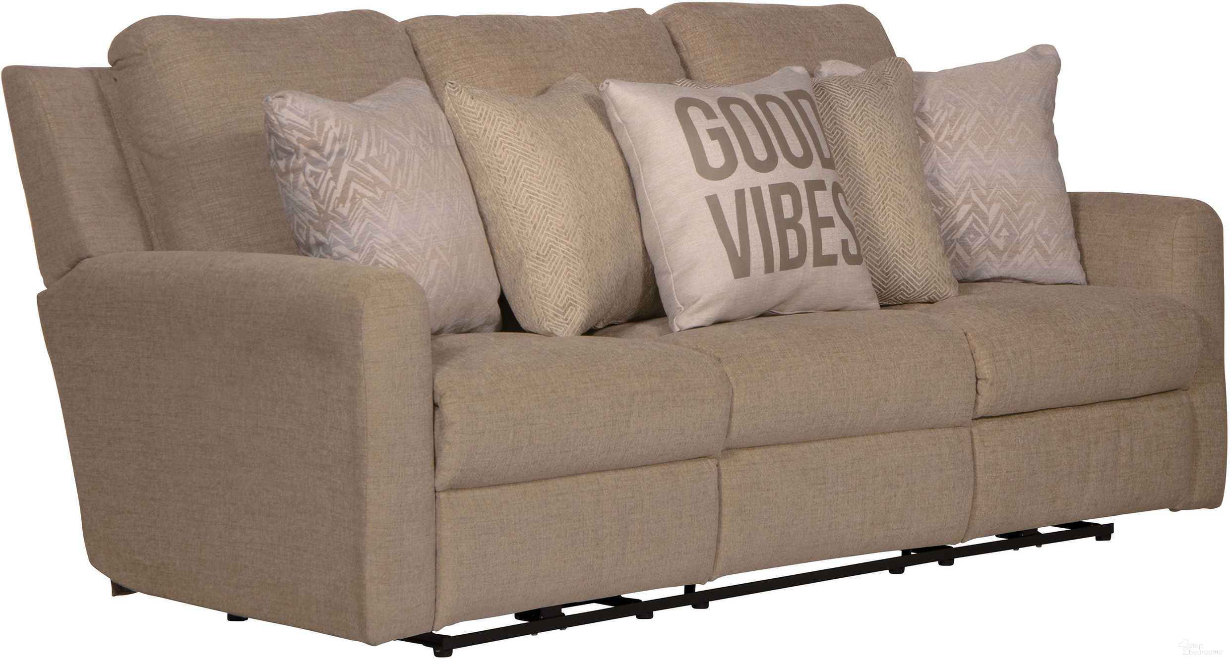 The appearance of Calvin Power Reclining Sofa In Putty designed by Catnapper in the traditional interior design. This putty piece of furniture was selected by 1StopBedrooms from Calvin Collection to add a touch of cosiness and style into your home. Sku: 61631189426236426. Material: Fabric.