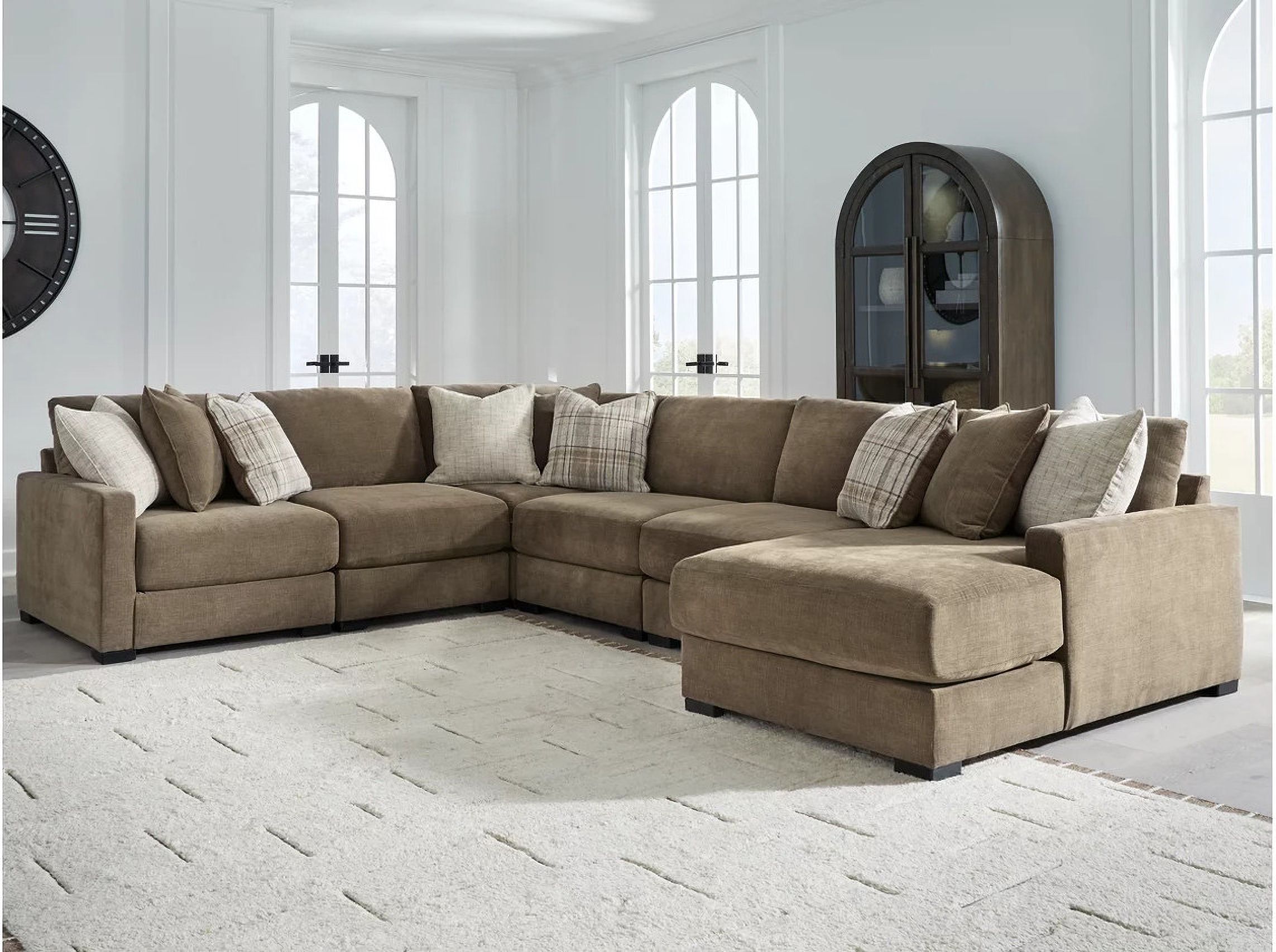 The appearance of Camellia-Court 6-Piece Sectional with RAF Chaise In Coffee designed by Signature Design by Ashley in the modern / contemporary interior design. This coffee piece of furniture was selected by 1StopBedrooms from Camellia-Court Collection to add a touch of cosiness and style into your home. Sku: 6820764;6820746;6820746;6820746;6820777;6820717. Material: Fabric.