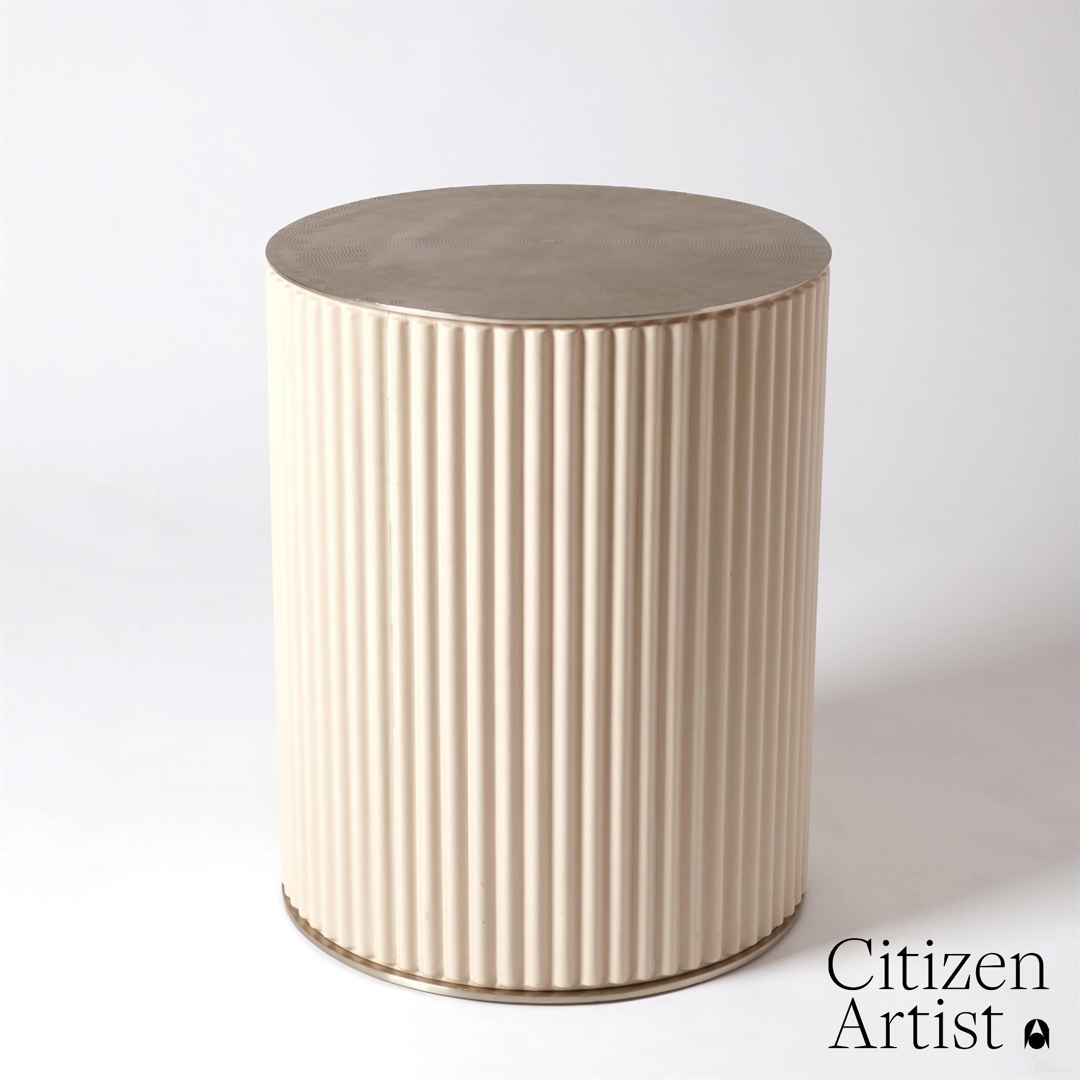 The appearance of Camille Side Table In White Bronze designed by Global Views in the modern / contemporary interior design. This bronze piece of furniture  was selected by 1StopBedrooms from Camille Collection to add a touch of cosiness and style into your home. Sku: FDS990052. Material: Aluminum.