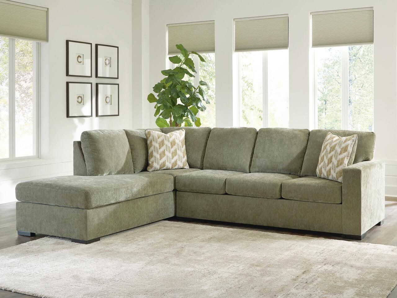 Camparia 2-Piece Sectional with Chaise In Moss